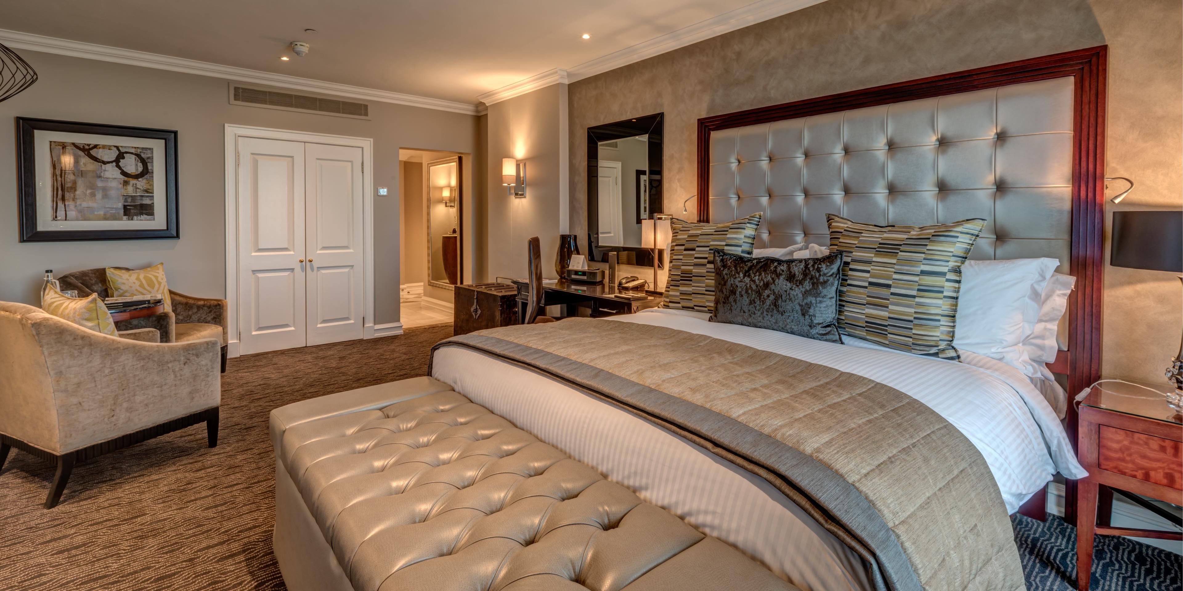 King Junior Suite Room