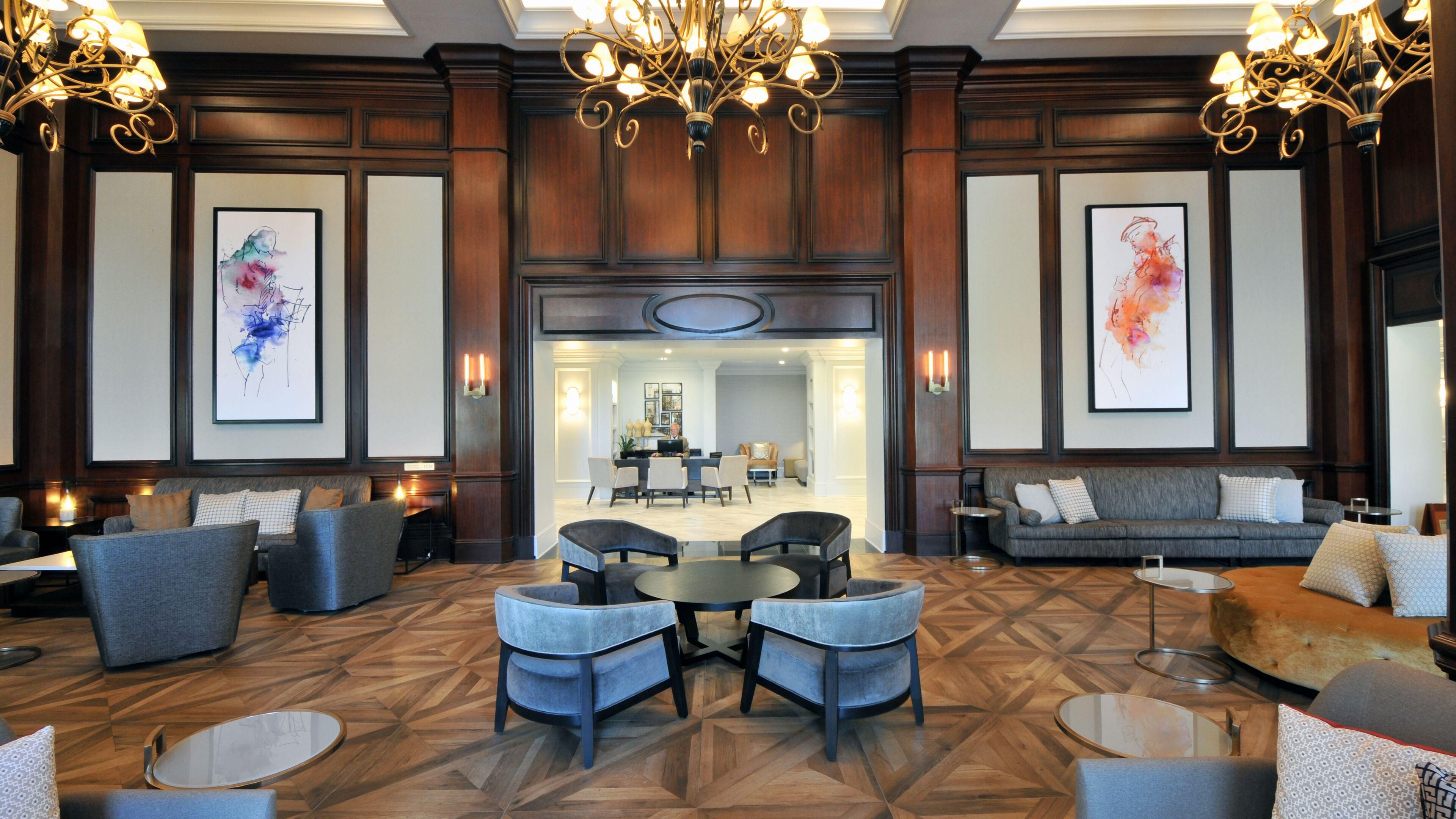 Luxury Hotel Suites in Kansas City InterContinental Kansas City at