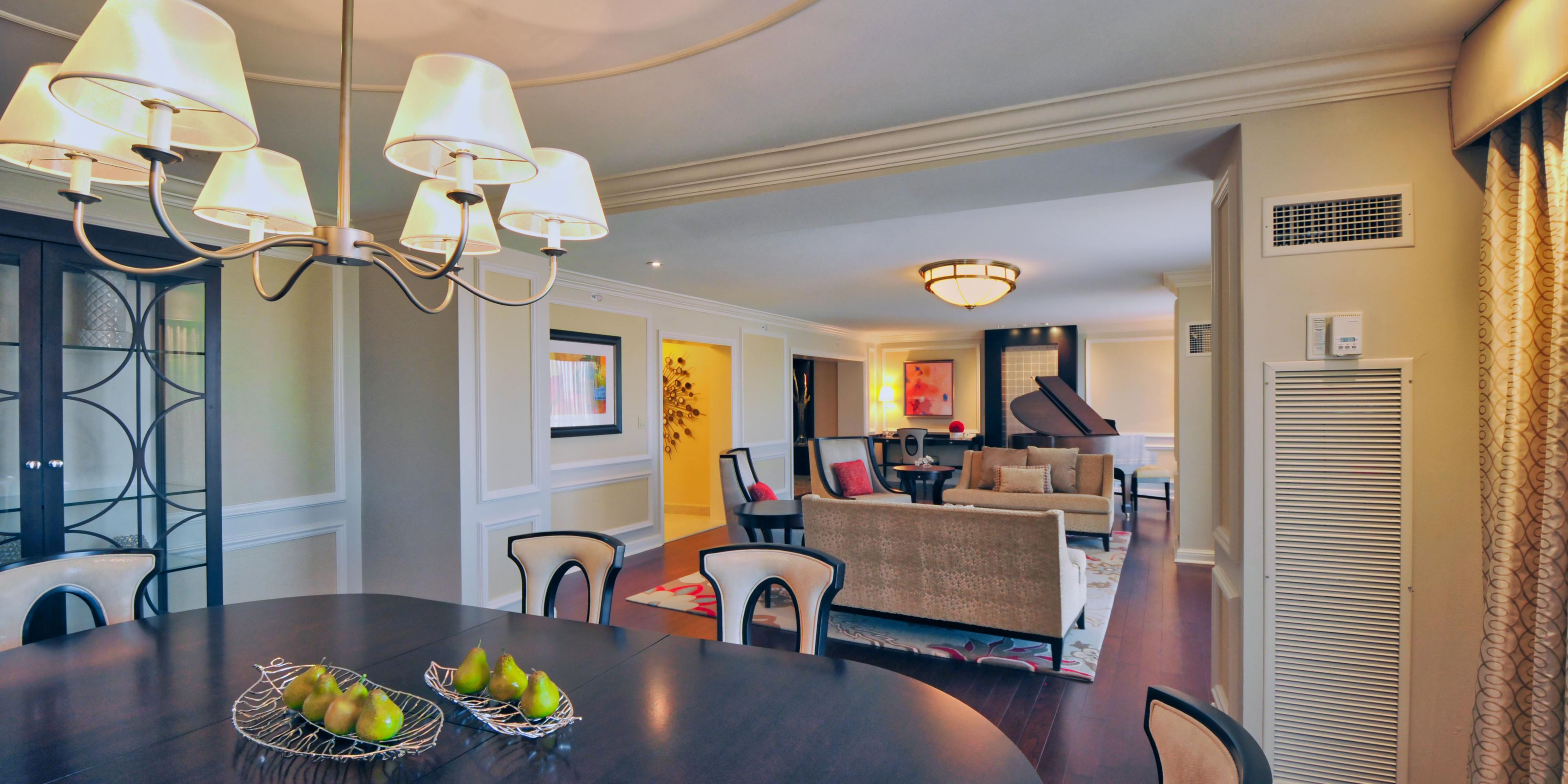 Living and dining space of the Presidential Suite 