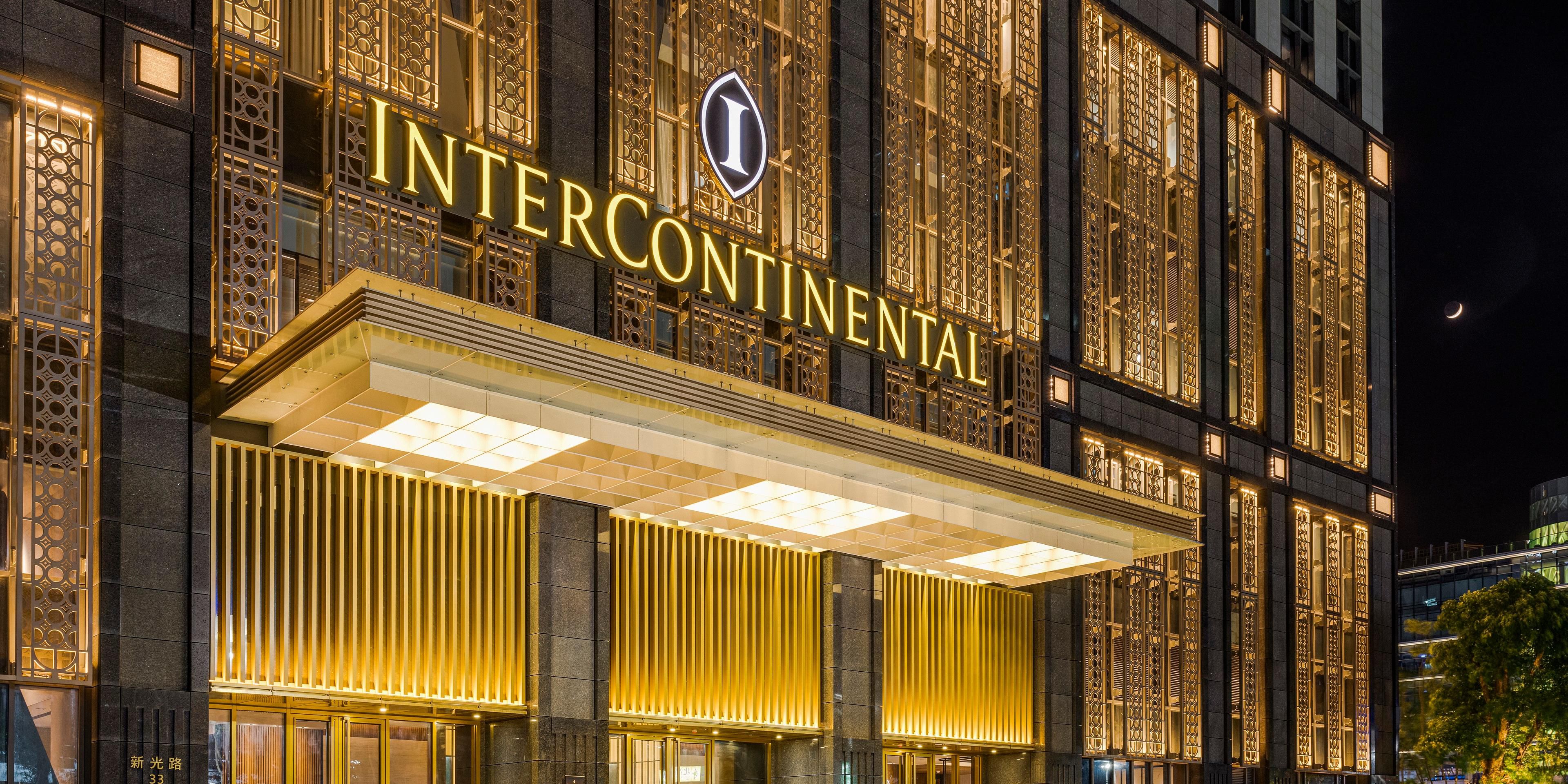 Intercontinental Kaohsiung 7320489095 2x1