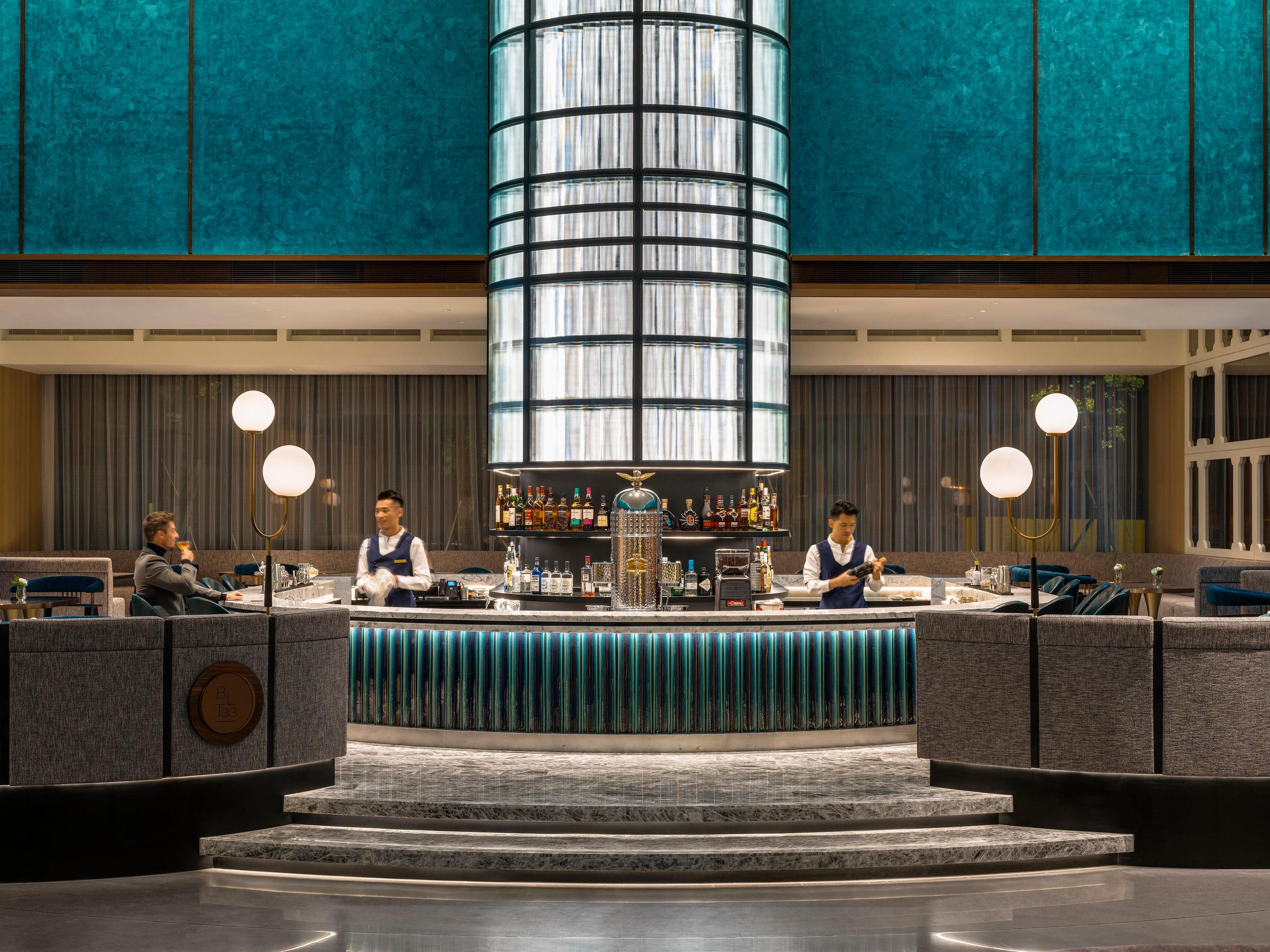 BL.T33 Lobby Lounge