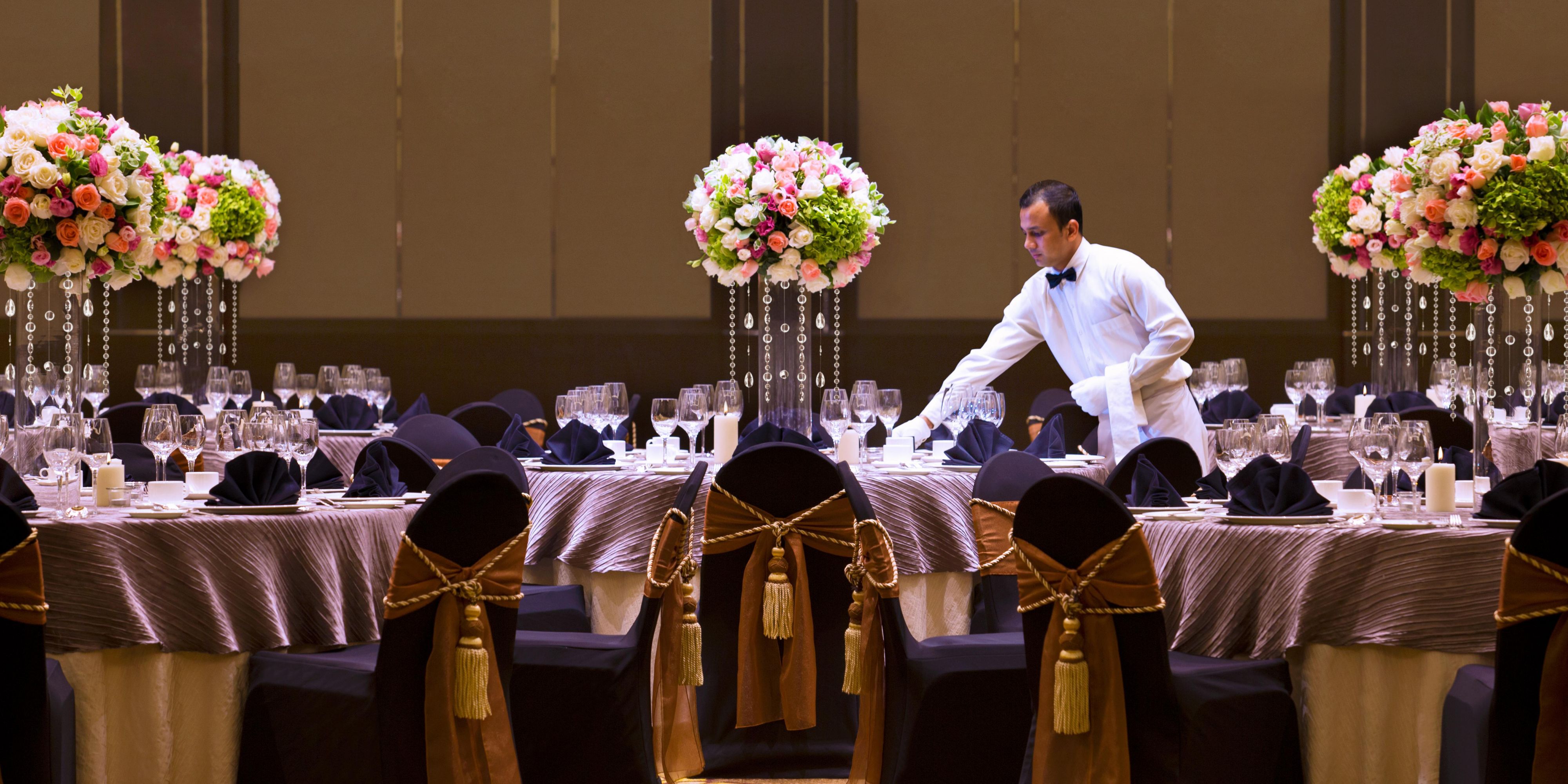Bring your dream wedding to life with our grand versatile event spaces, complete with world-class facilities. Perfect for gatherings of up to 1,300 people, choose from our specially curated themes with an exquisite selection of cuisines made by our acclaimed chefs. Our wedding specialists are on hand to ensure your special day is seamless.