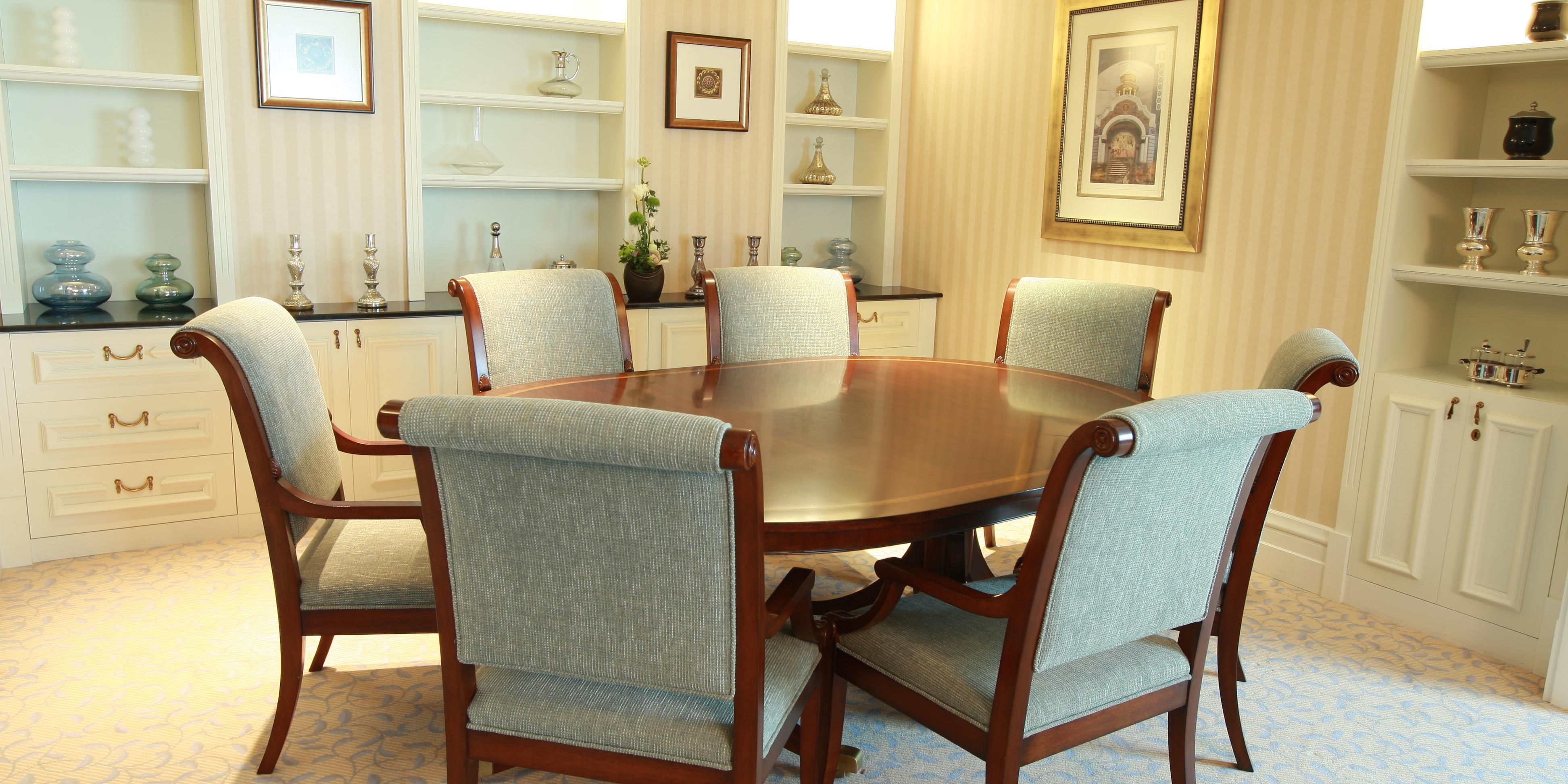 Light and spacious Senator Suite