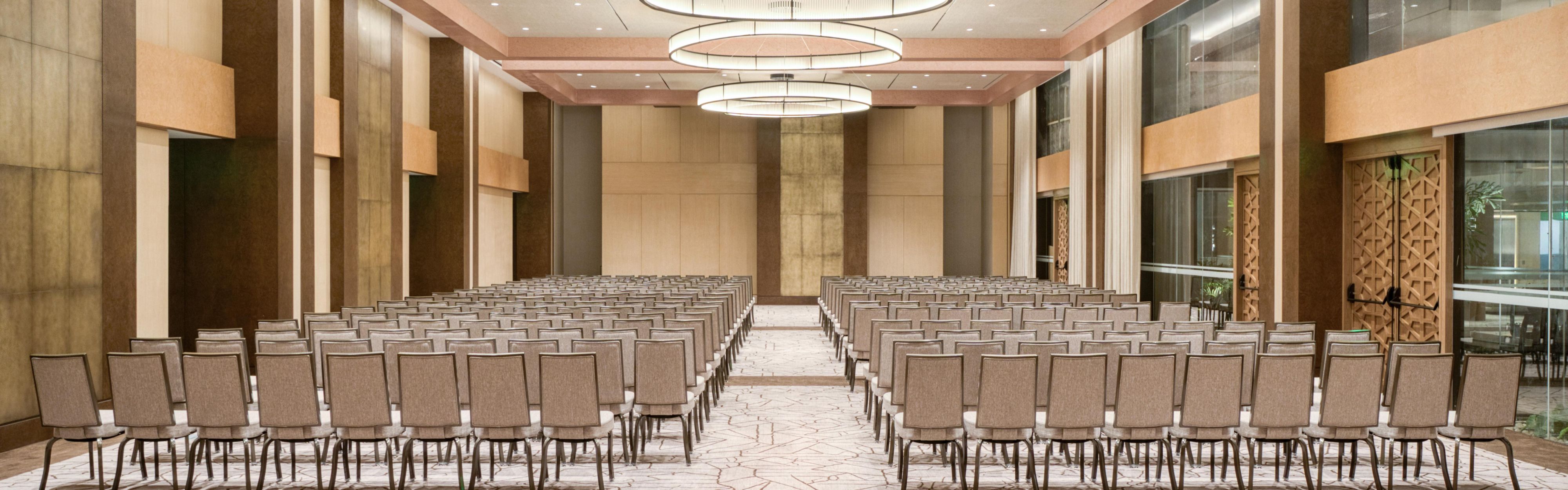 ¡Reserve una conferencia o un evento que satisfaga todas sus necesidades! 