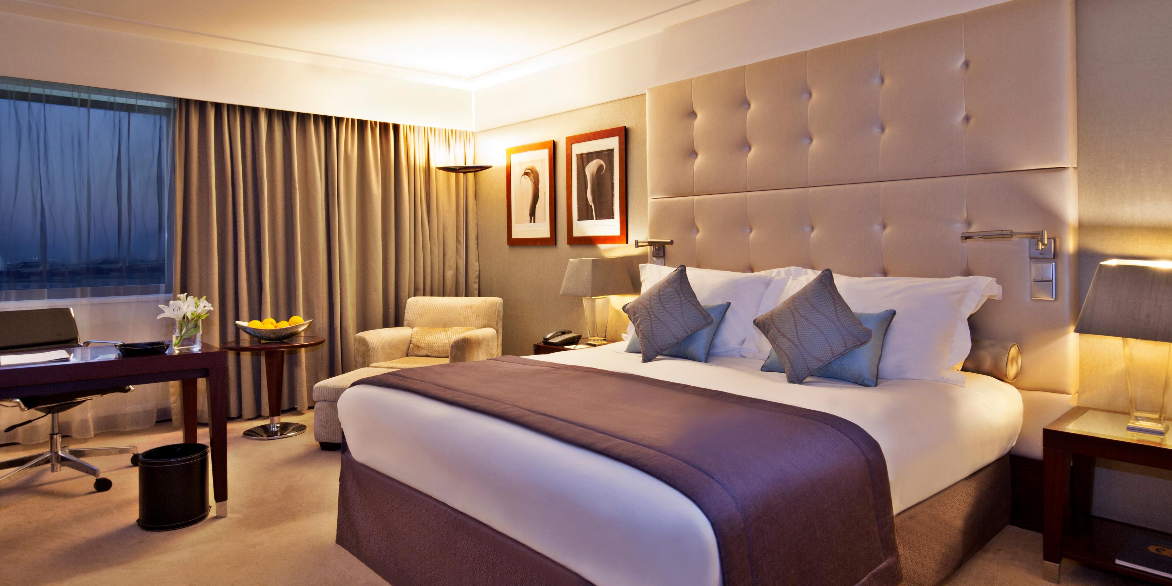 Reserve um tempo para relaxar na nossa suite de um quarto com terraço!