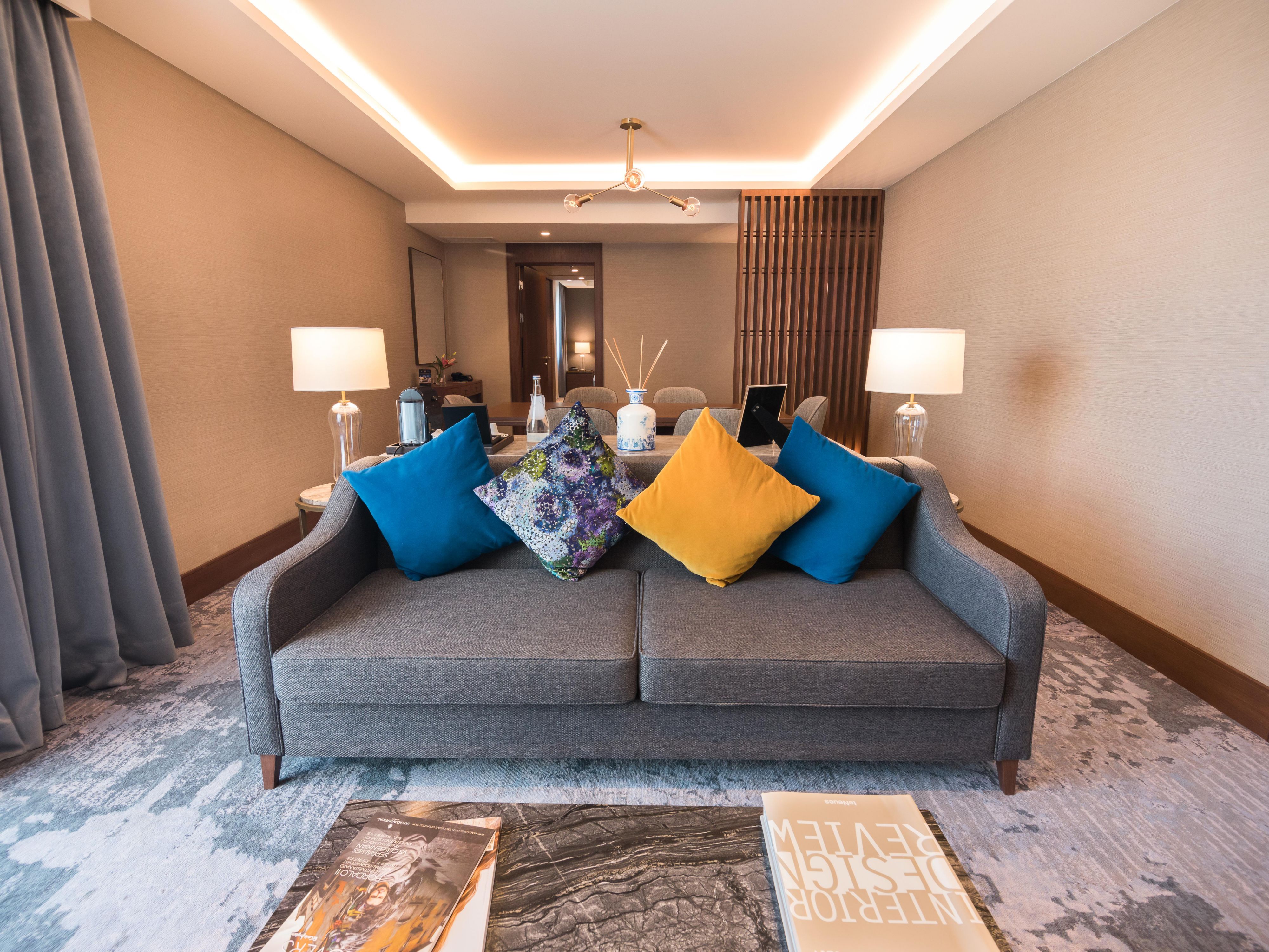 Enjoy the benefits of the suite and get access to the club lounge