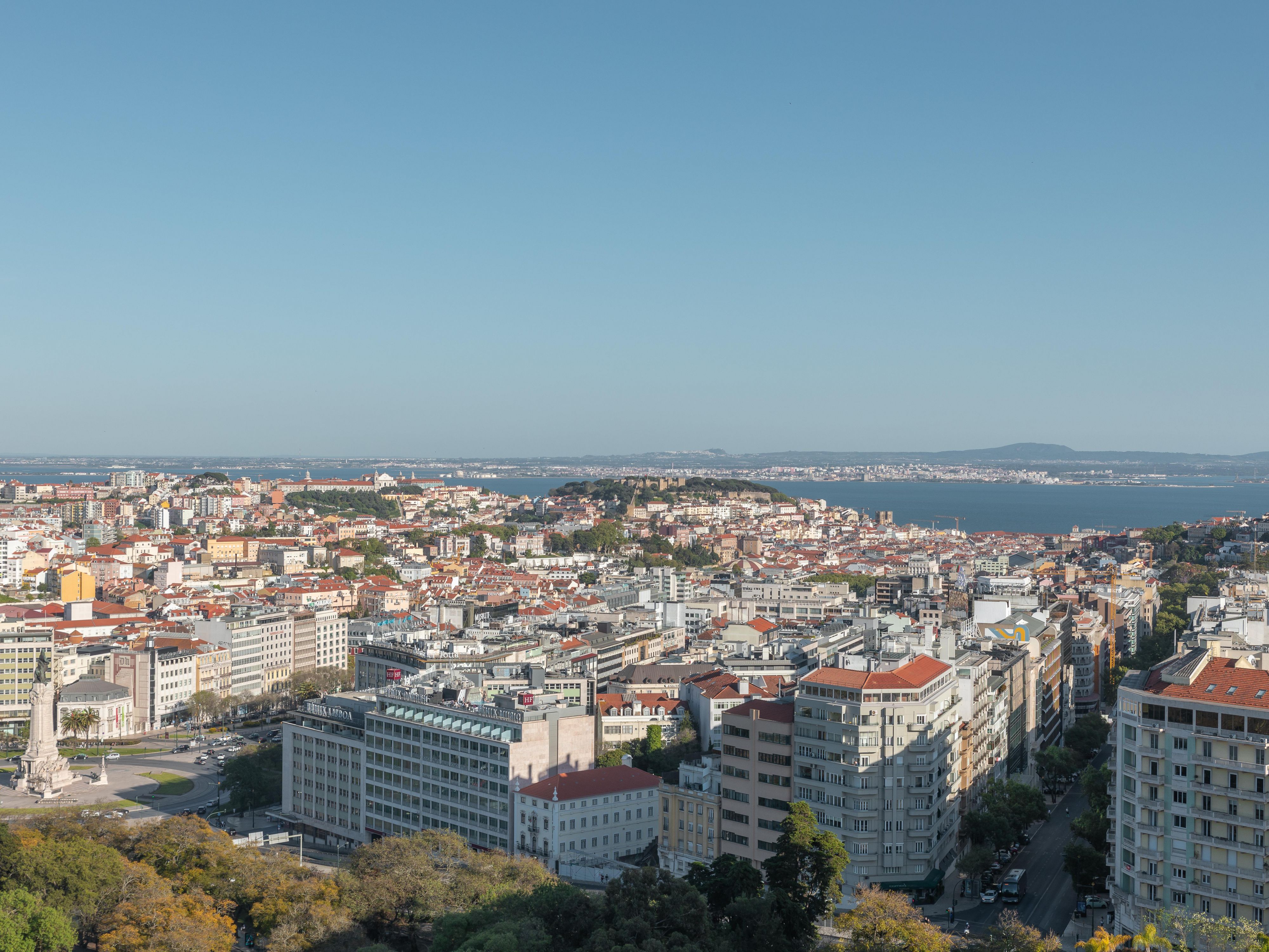 Enjoy from your room an amazing view of Lisbon!