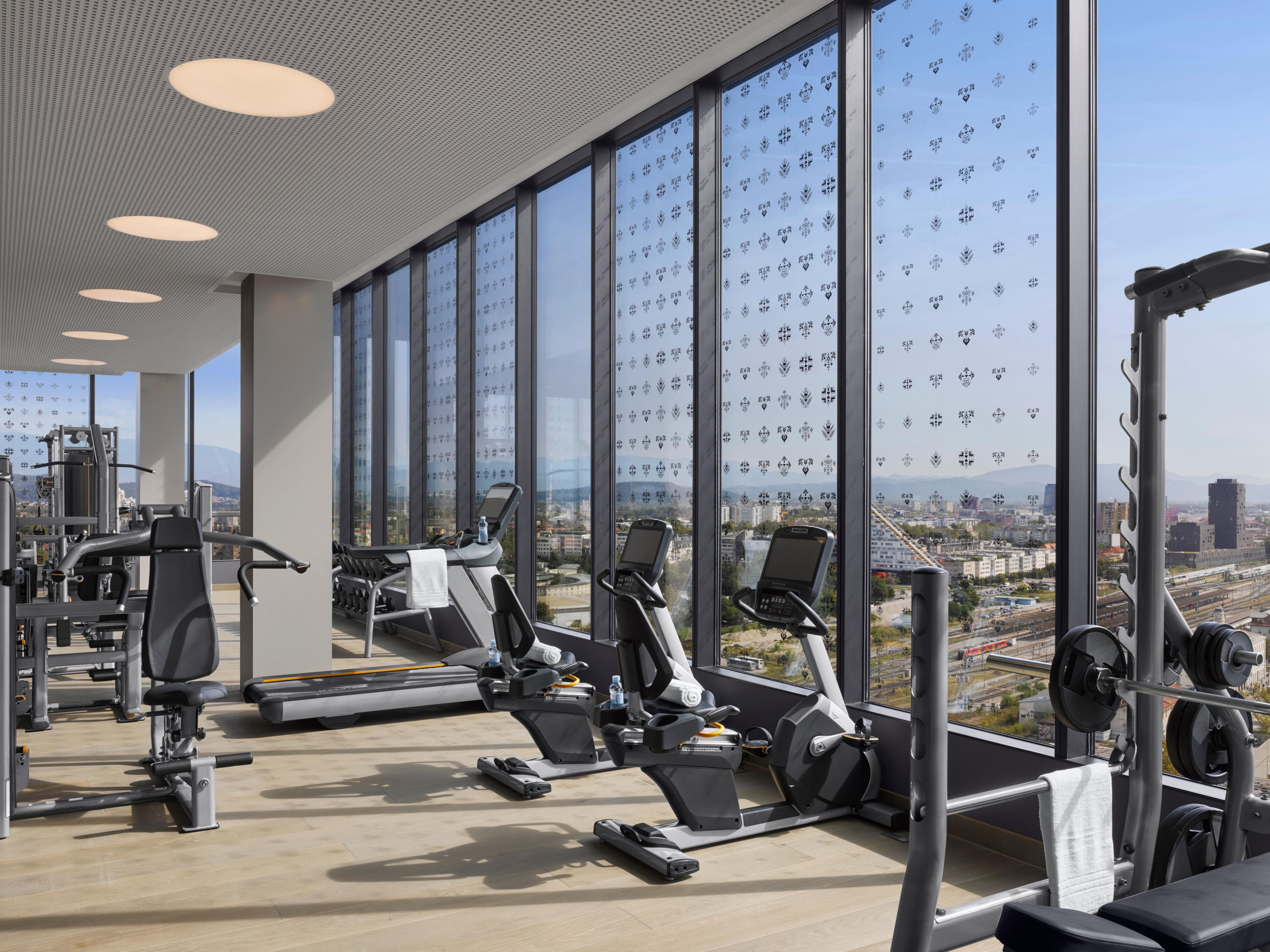 Gym | Work out with a view
