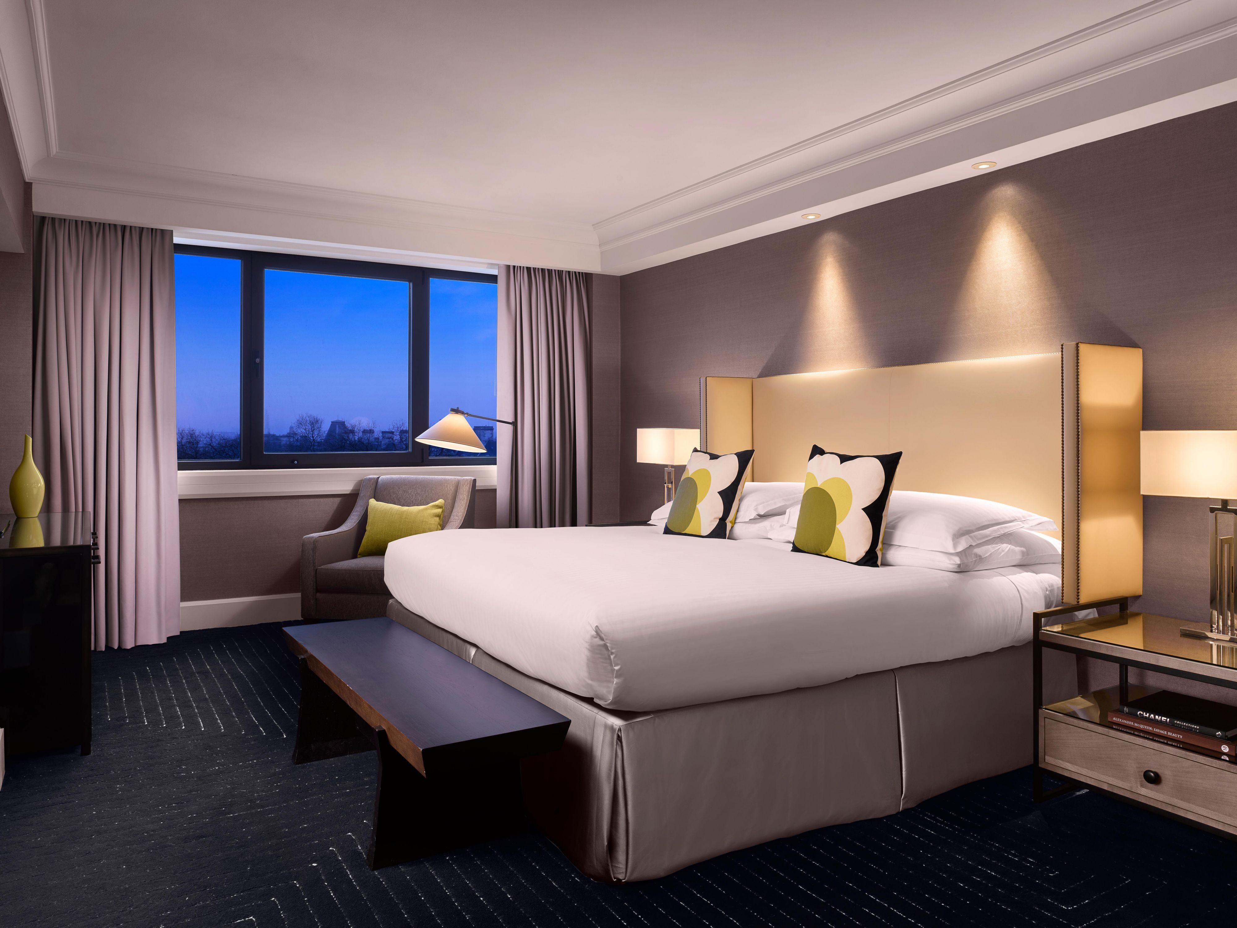London hotel bedroom