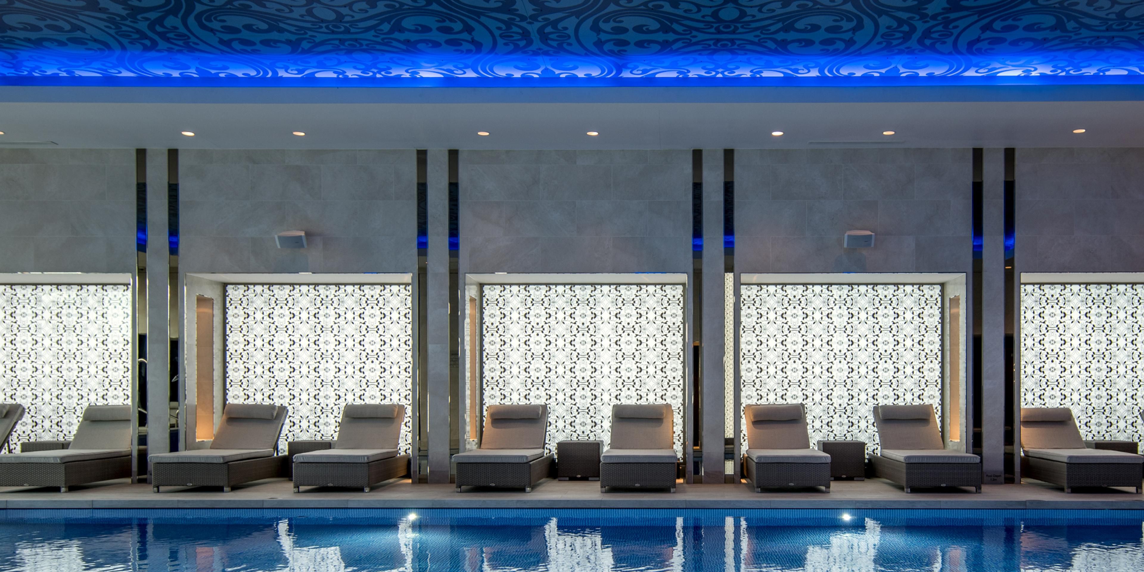 Relax and rejuvenate at our tranquil spa, featuring an indoor pool, jacuzzi, sauna, steam room, and a fully equipped Fitness Centre. Pamper yourself with bespoke treatments tailored to soothe your body and mind. Whether you’re unwinding after a day of sightseeing or preparing for a special occasion, our spa offers the ultimate retreat.