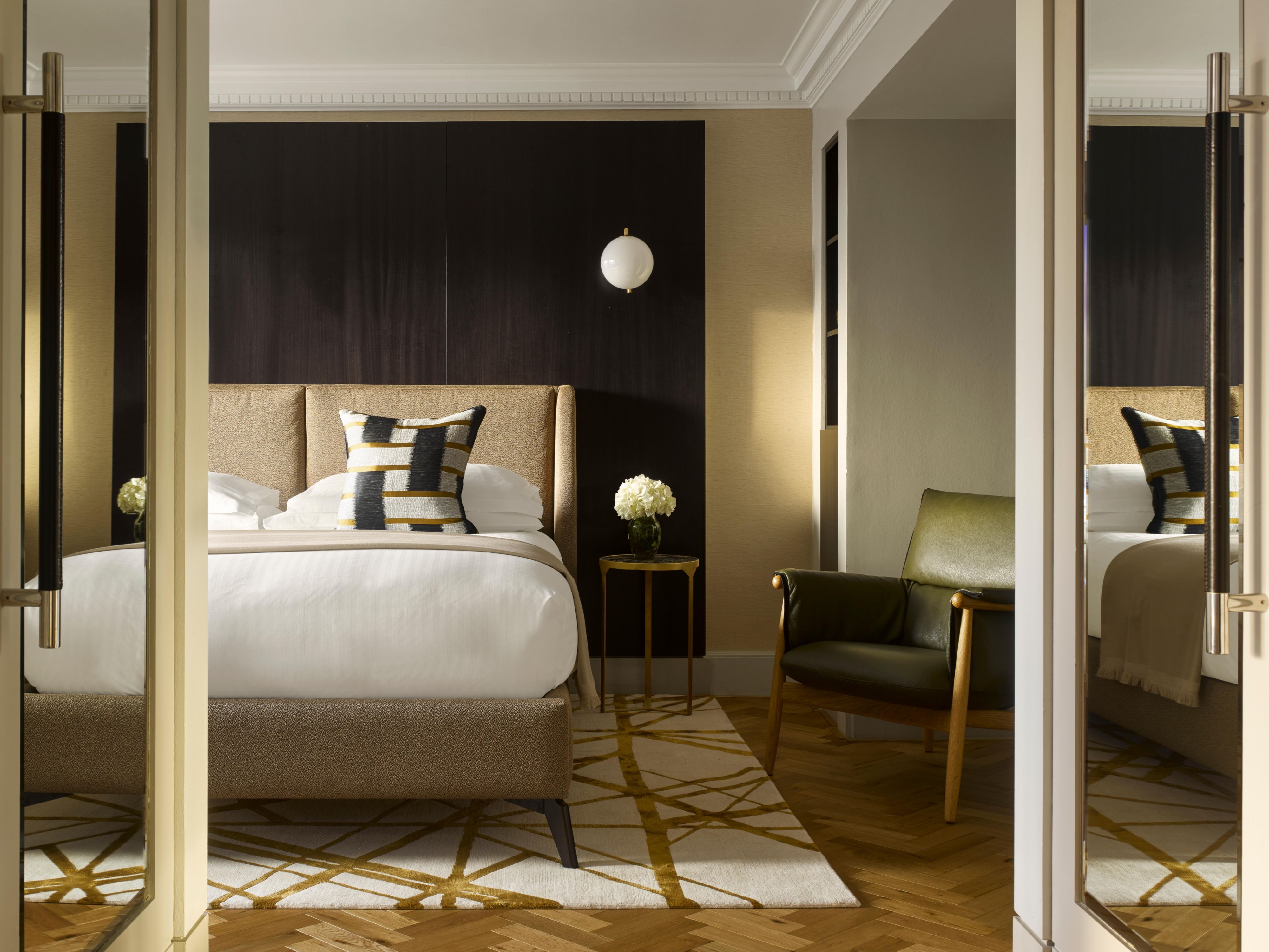 London hotel suites with 2 bedrooms