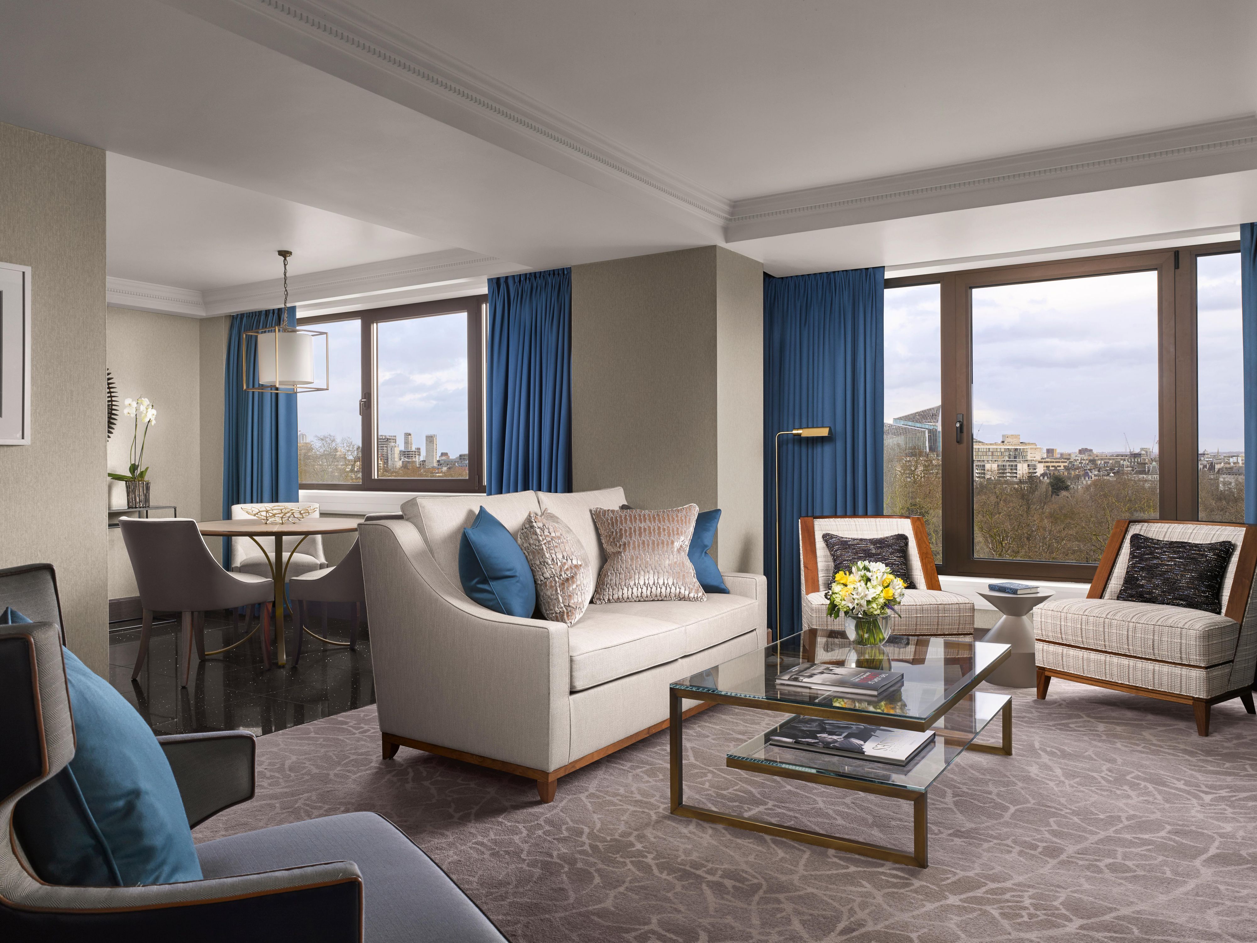 Luxury Suite Living Area - InterContinental London Park Lane
