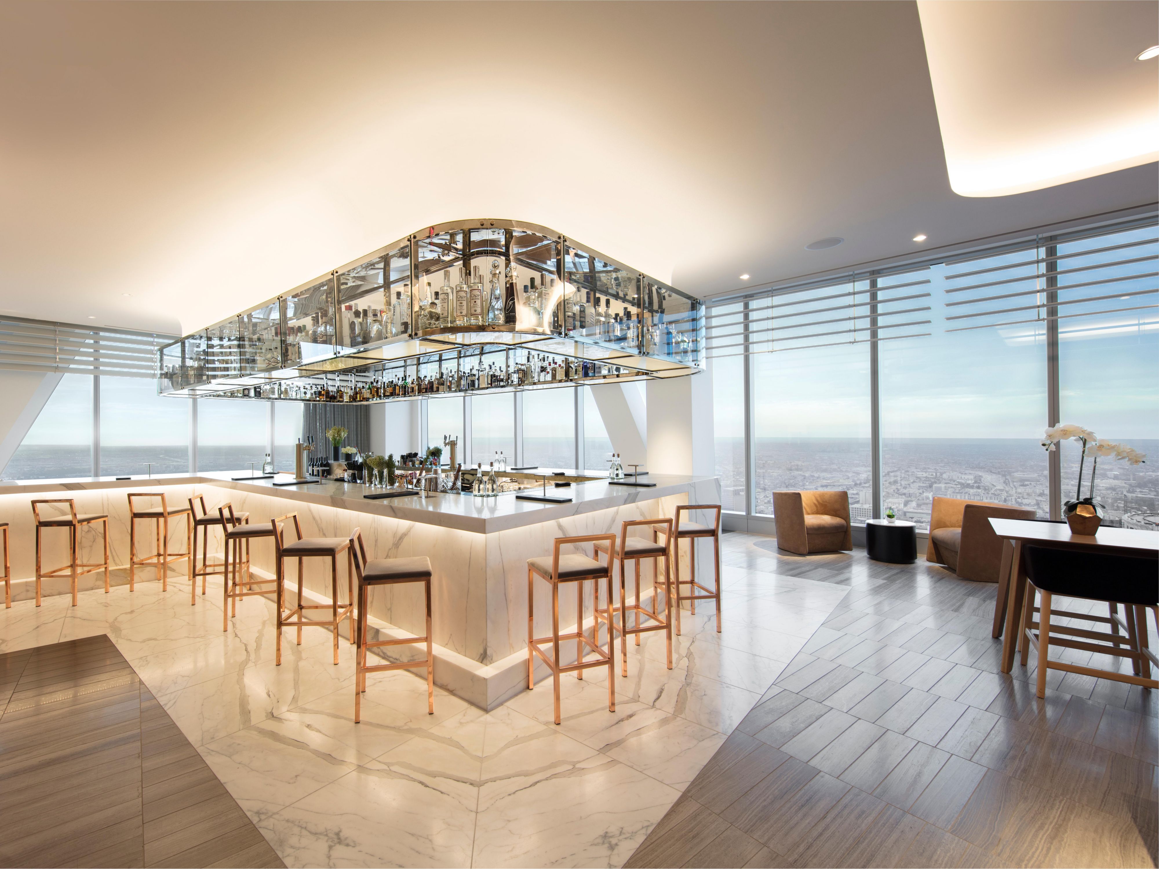 Lobby Lounge Bar