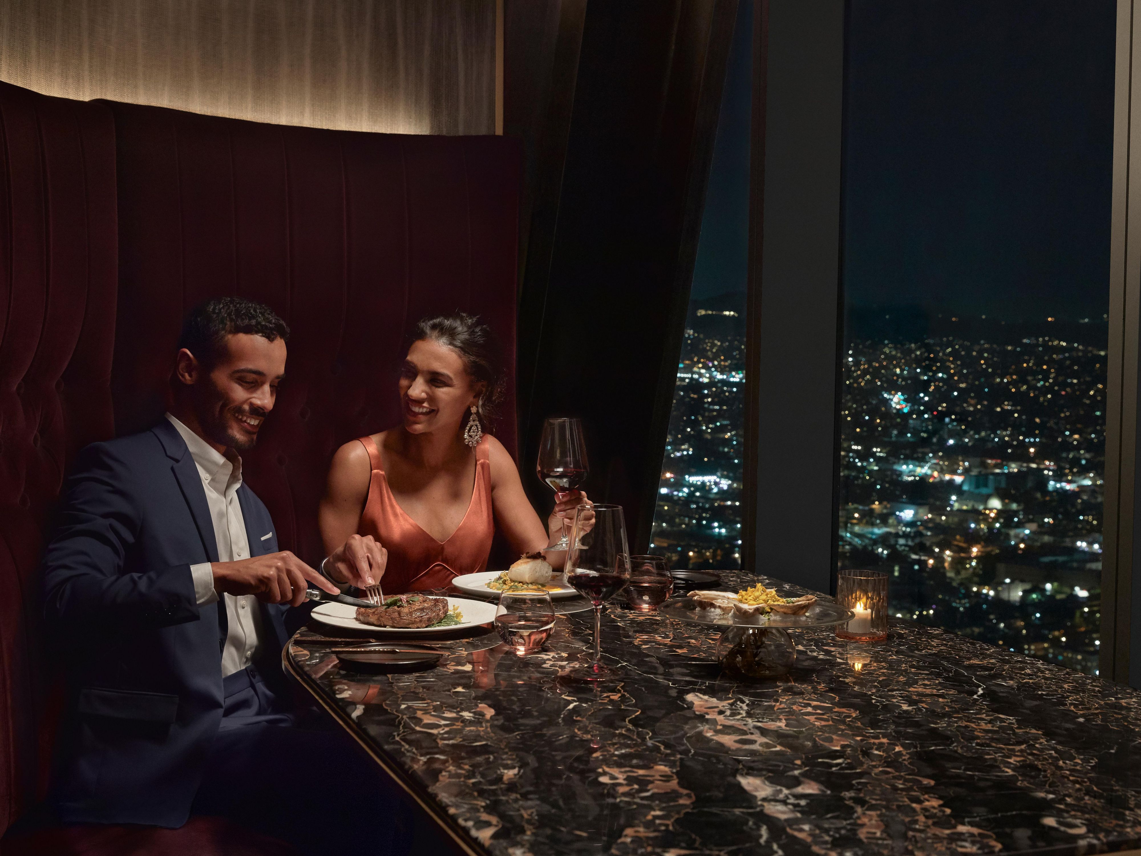 hotel intercontinental los angeles downtown la boucherie restaurant dining