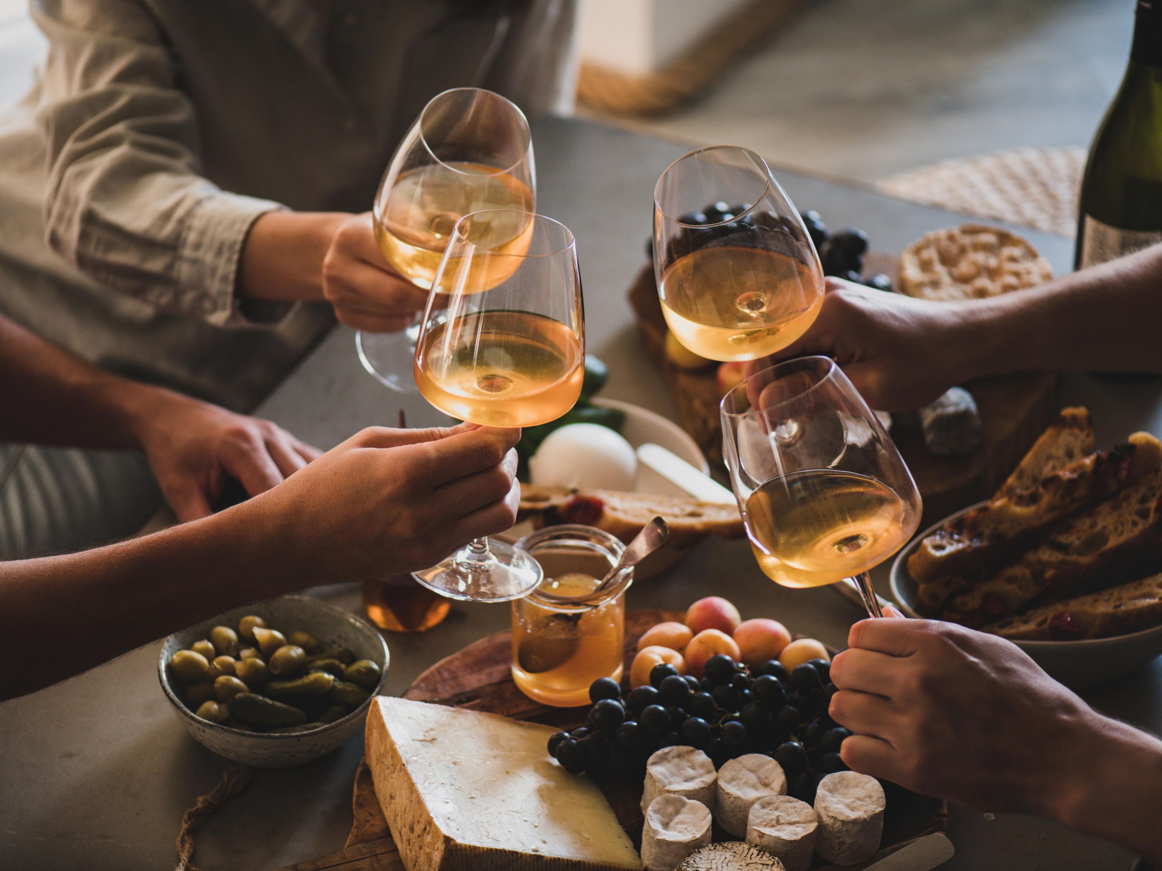 wine cheers