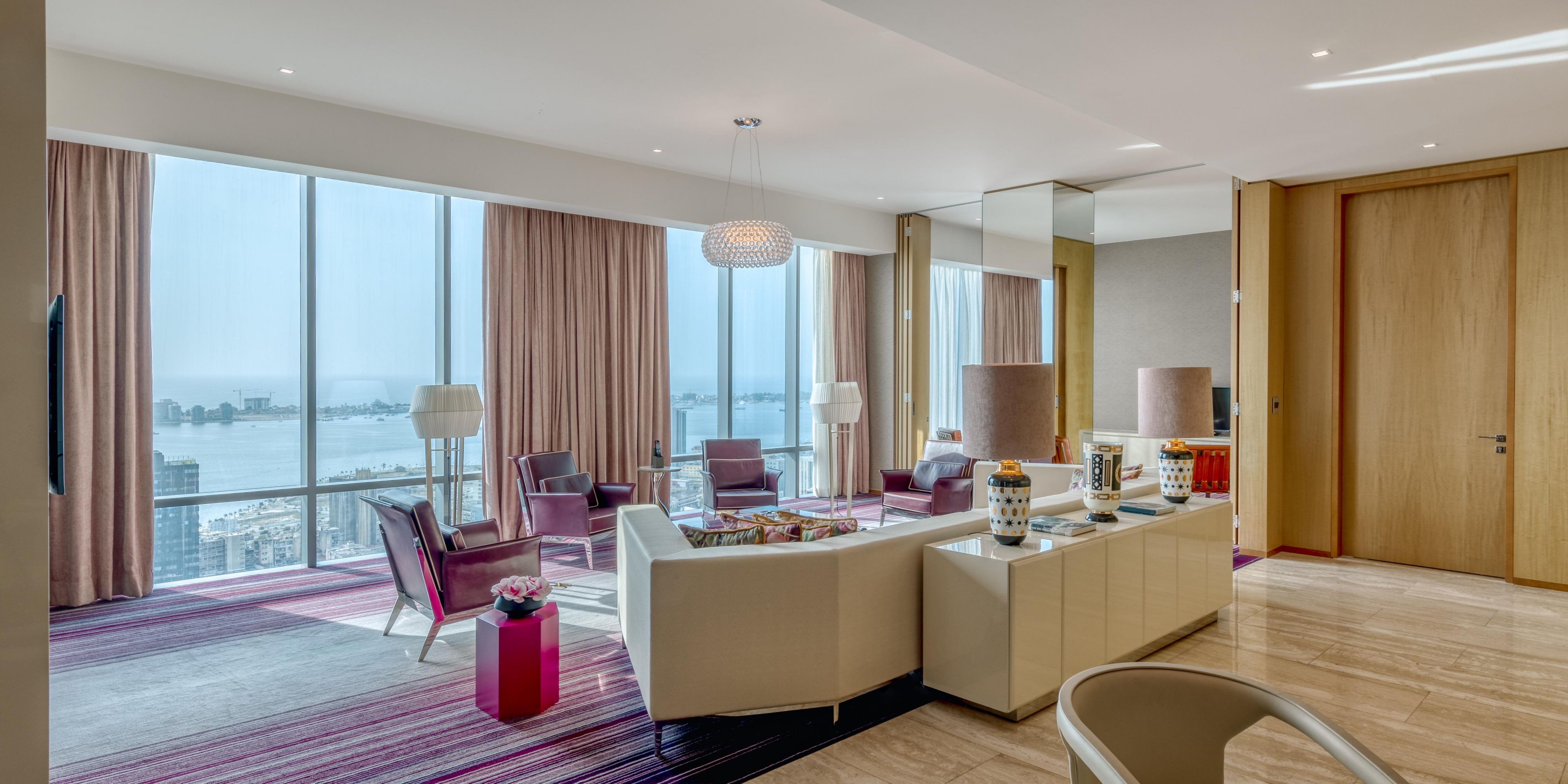 Presidential Suite with stunning bay view