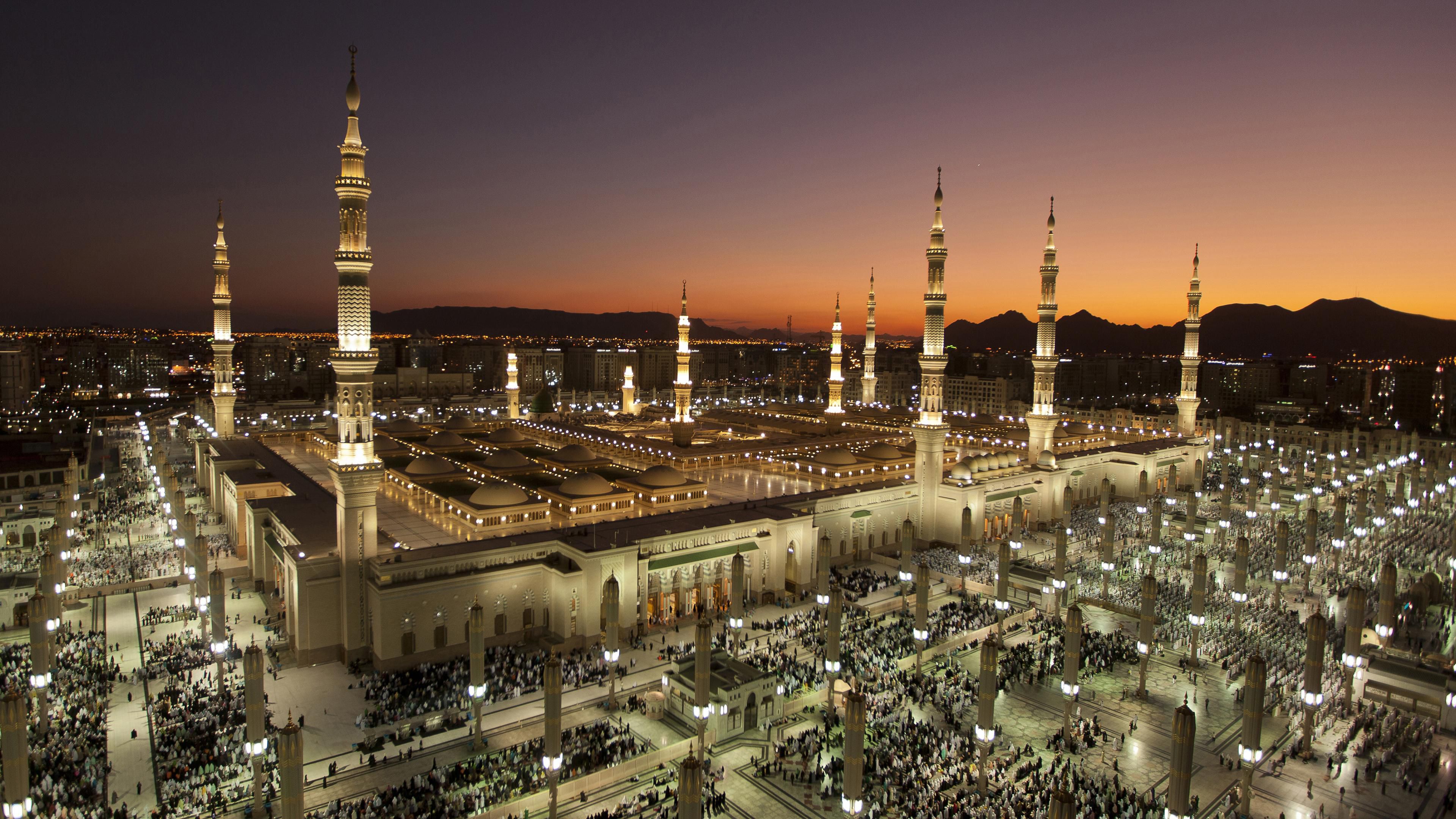 Masjid Nabawi Night