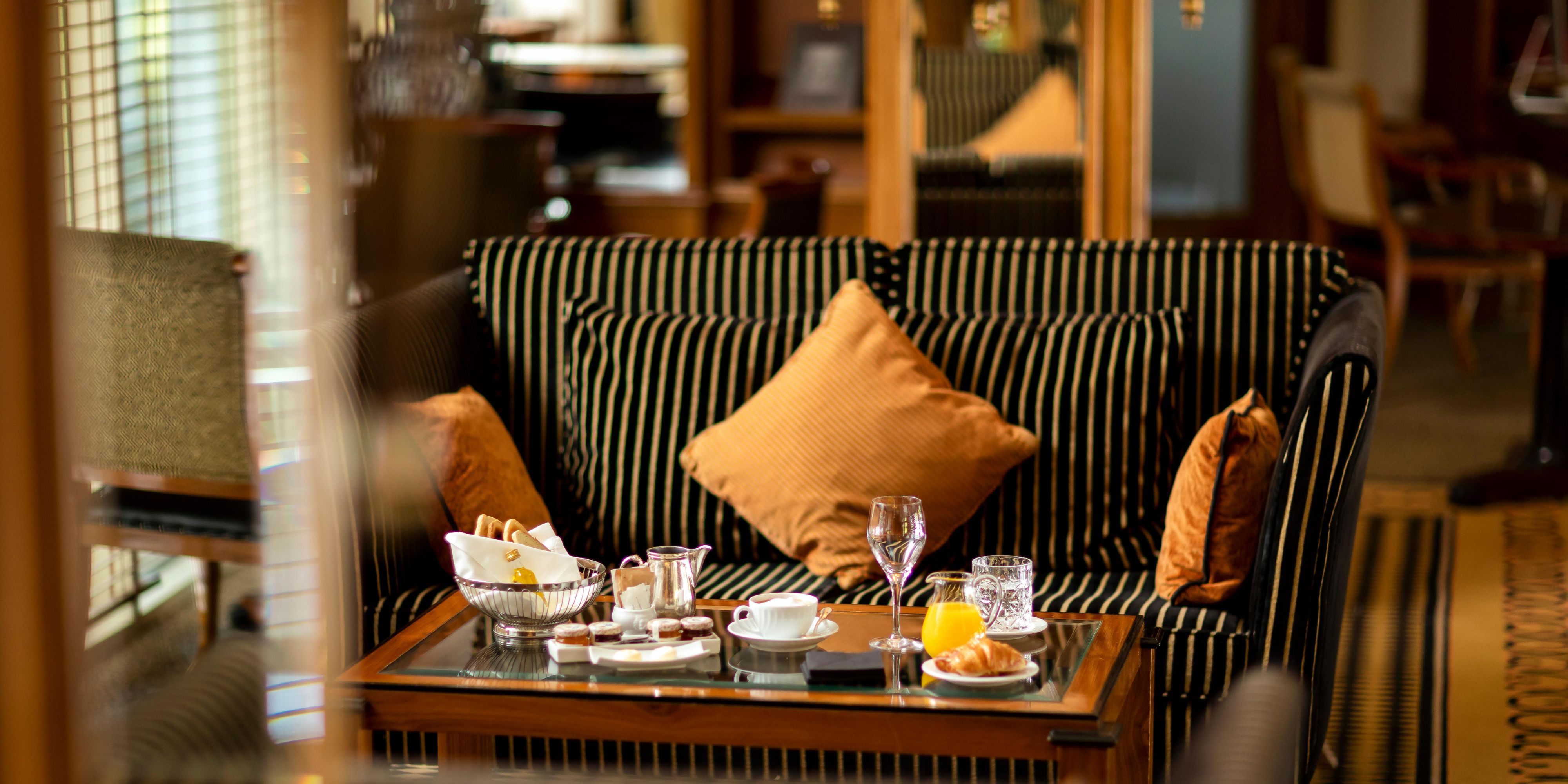 Club InterContinental Lounge with breakfast