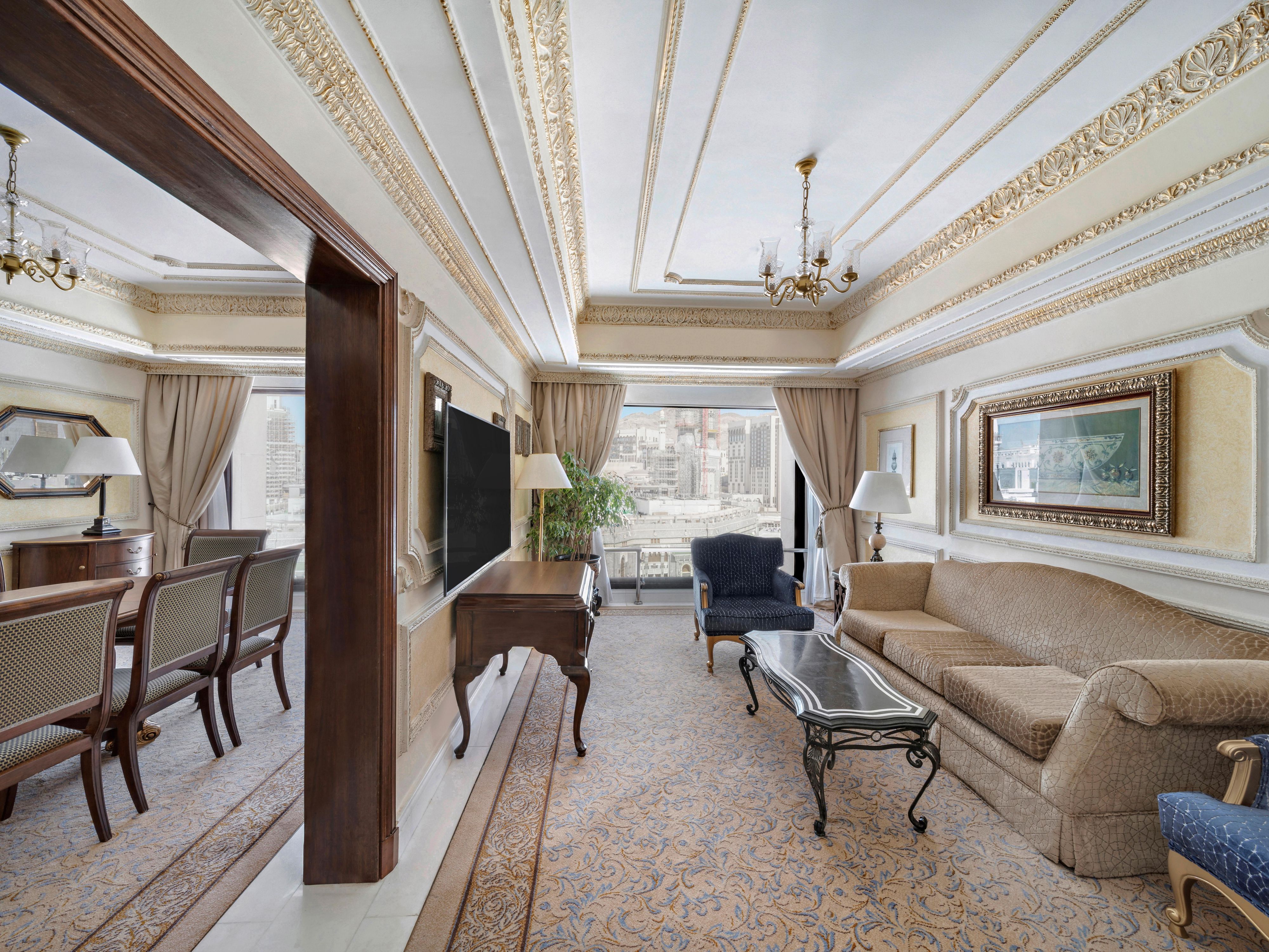 Find inspiration with the breathtaking Haram views from our suites