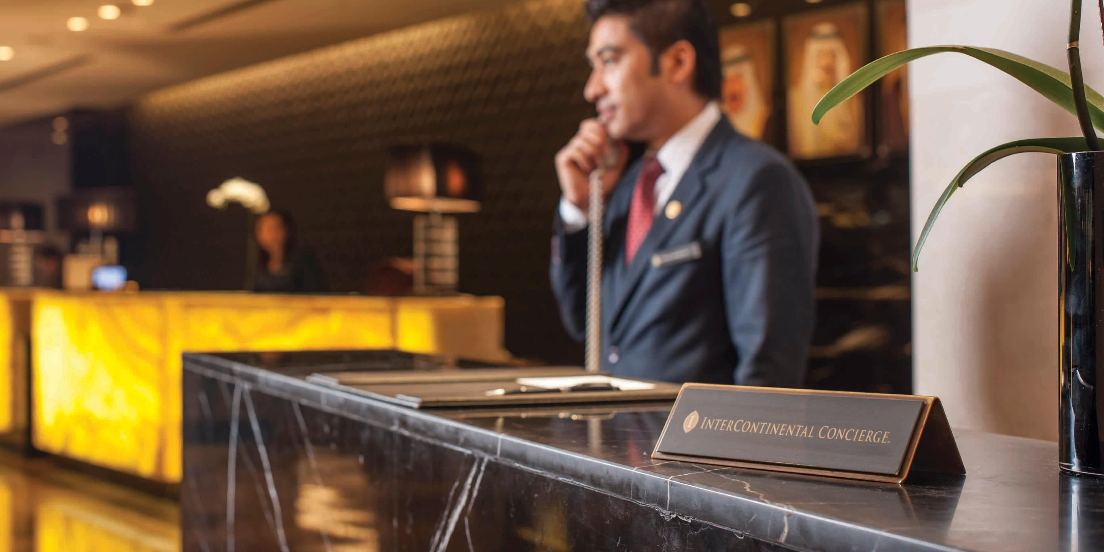 Премиум консьерж трансфер. Услуги консьержа. Премиум консьерж трансфер. Автомобиль бизнес класса с водителем. Премиум консьерж трансфер.