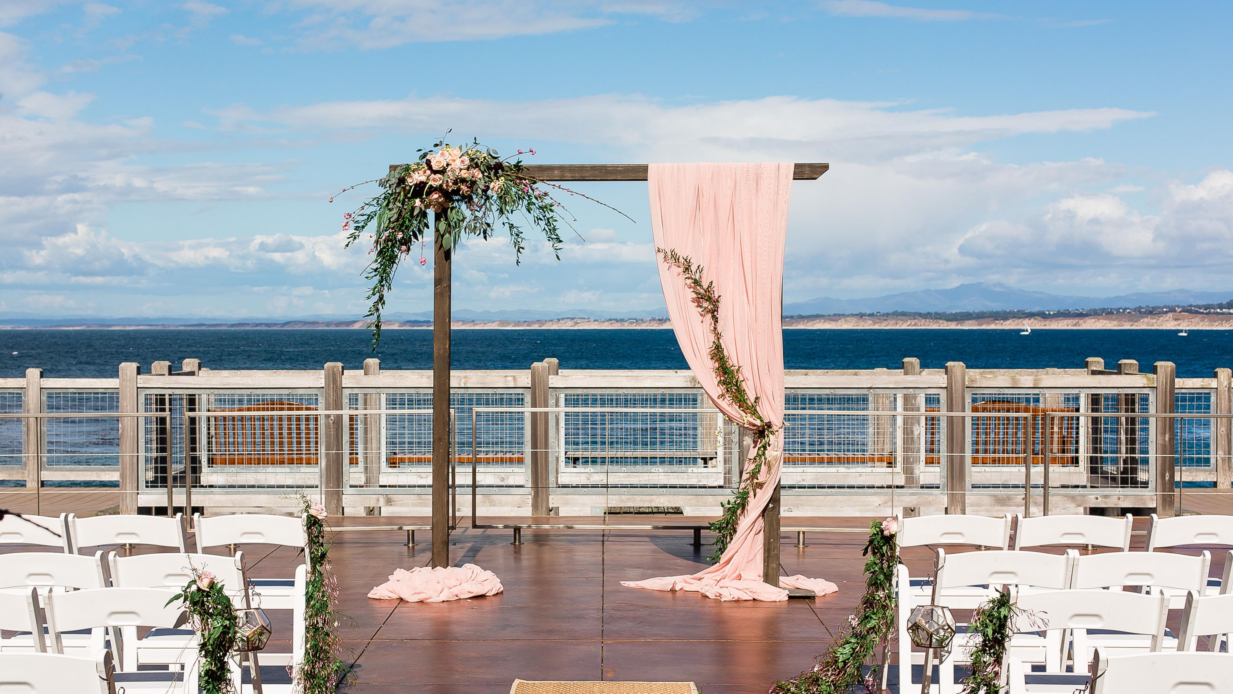 Exchange your vows in our gorgeous wedding location 