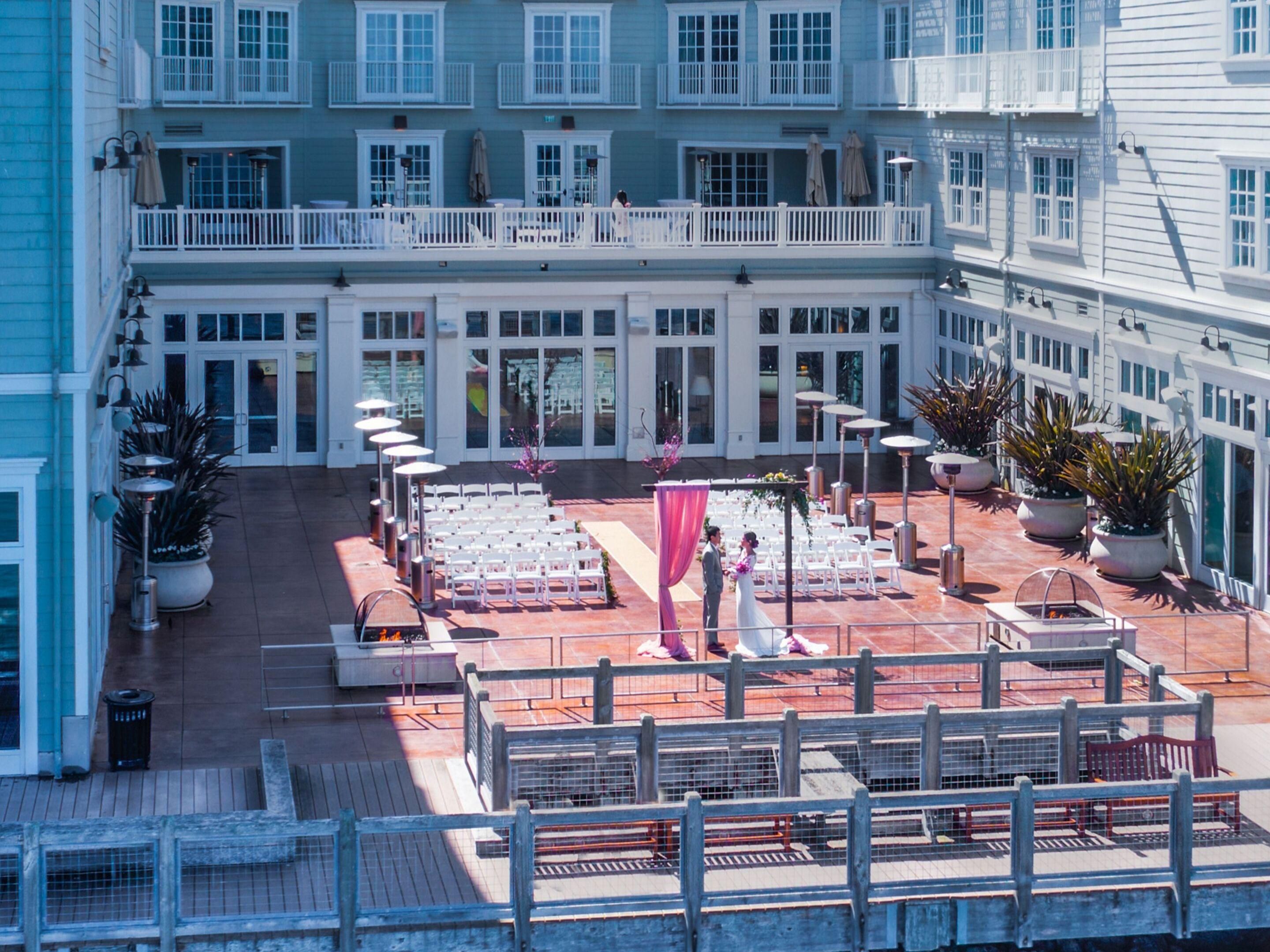 Outdoor Wedding Space