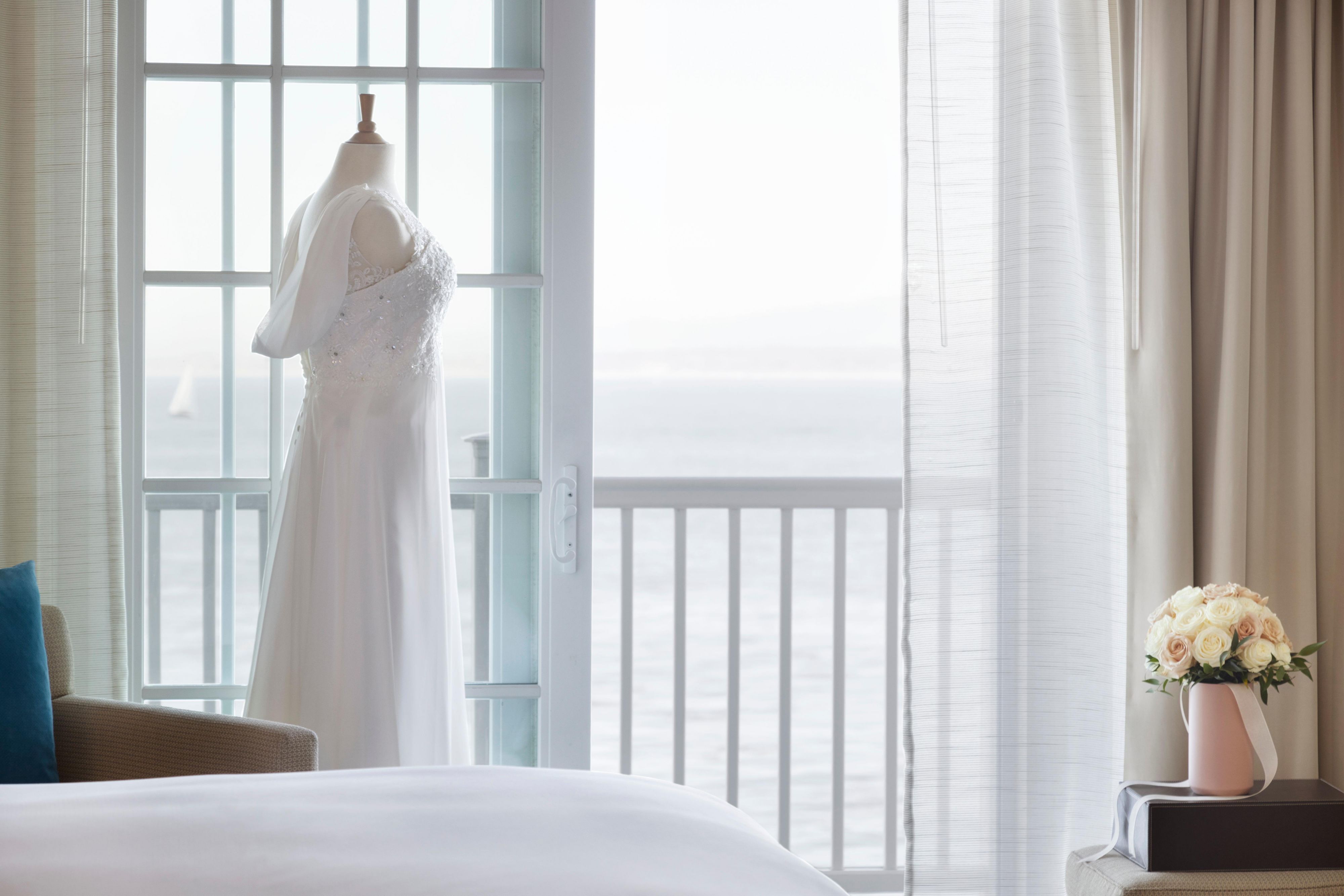 Wedding dress