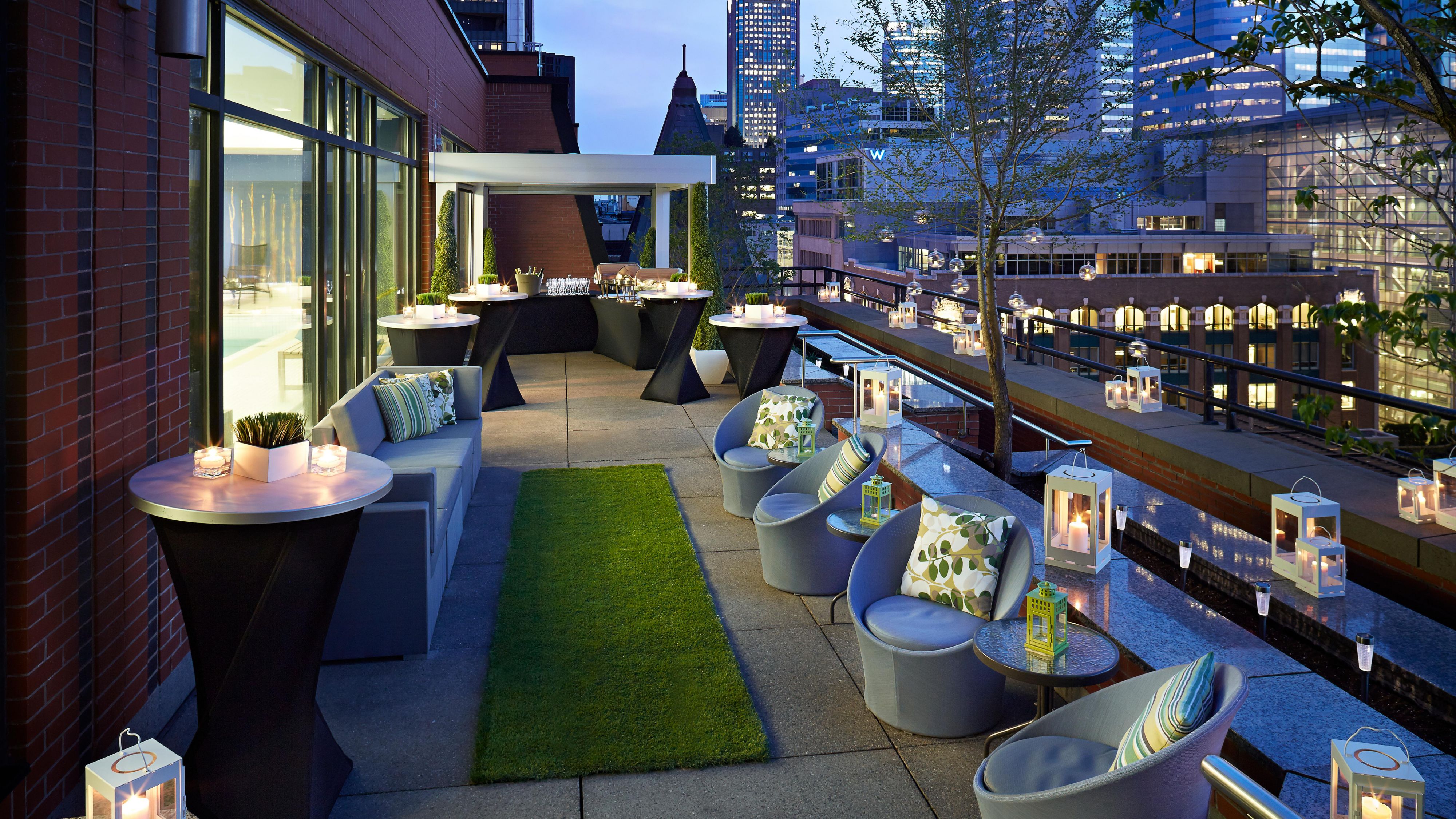InterContinental Montreal Luxury Hotel in Montreal