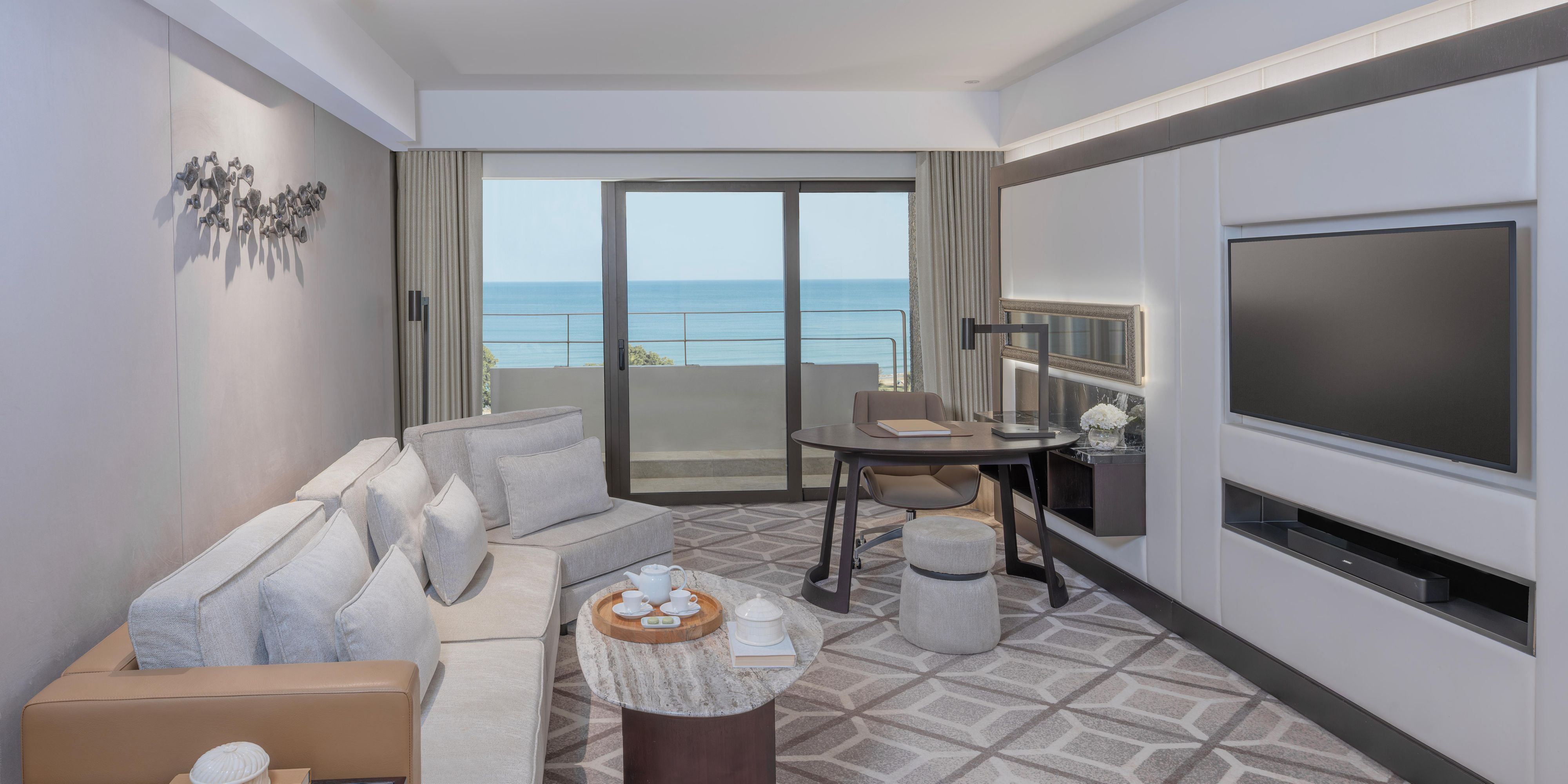Deluxe Suite Living Room