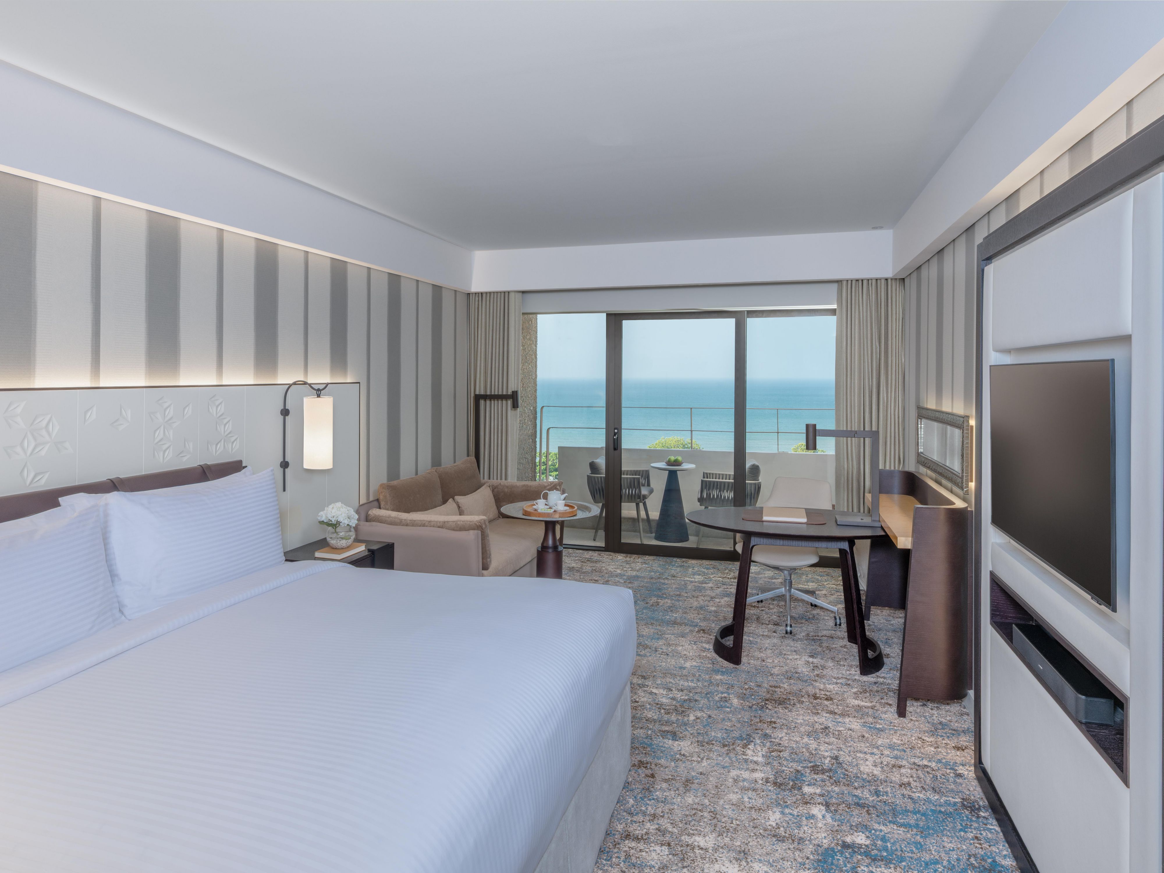 King Sea View Guest Room