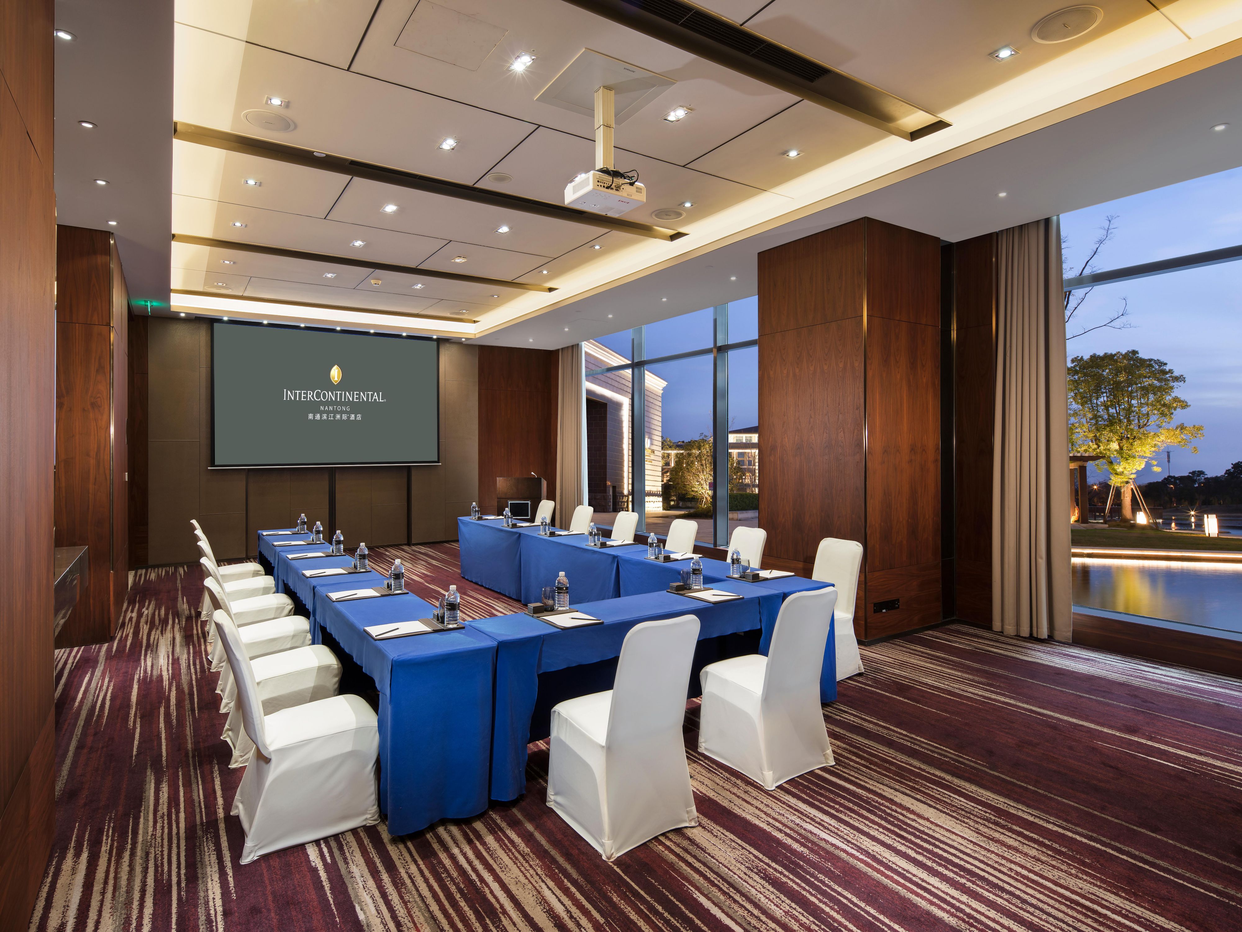 Meeting Room 8