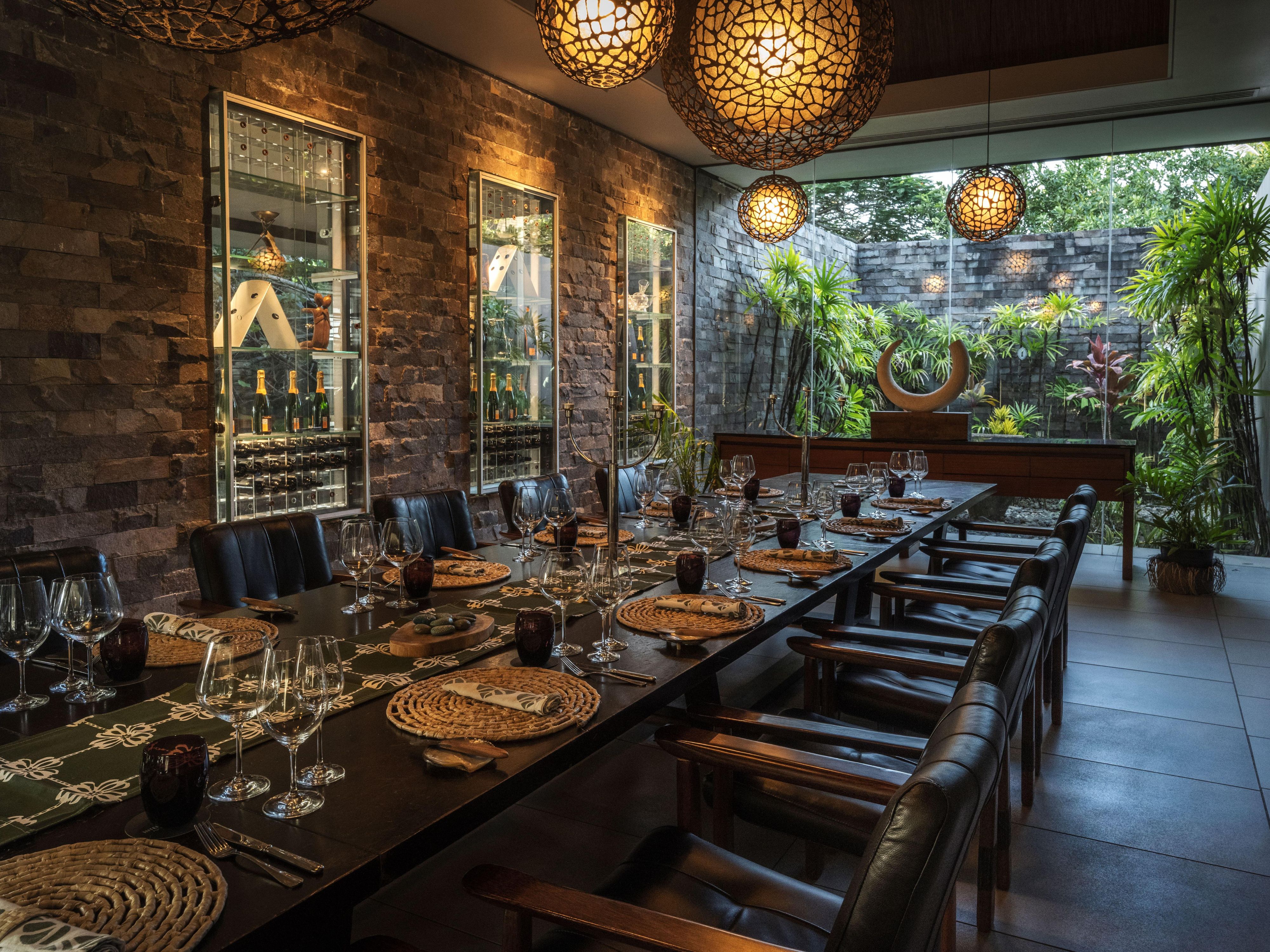 Signature Dining at Navo Restaurant