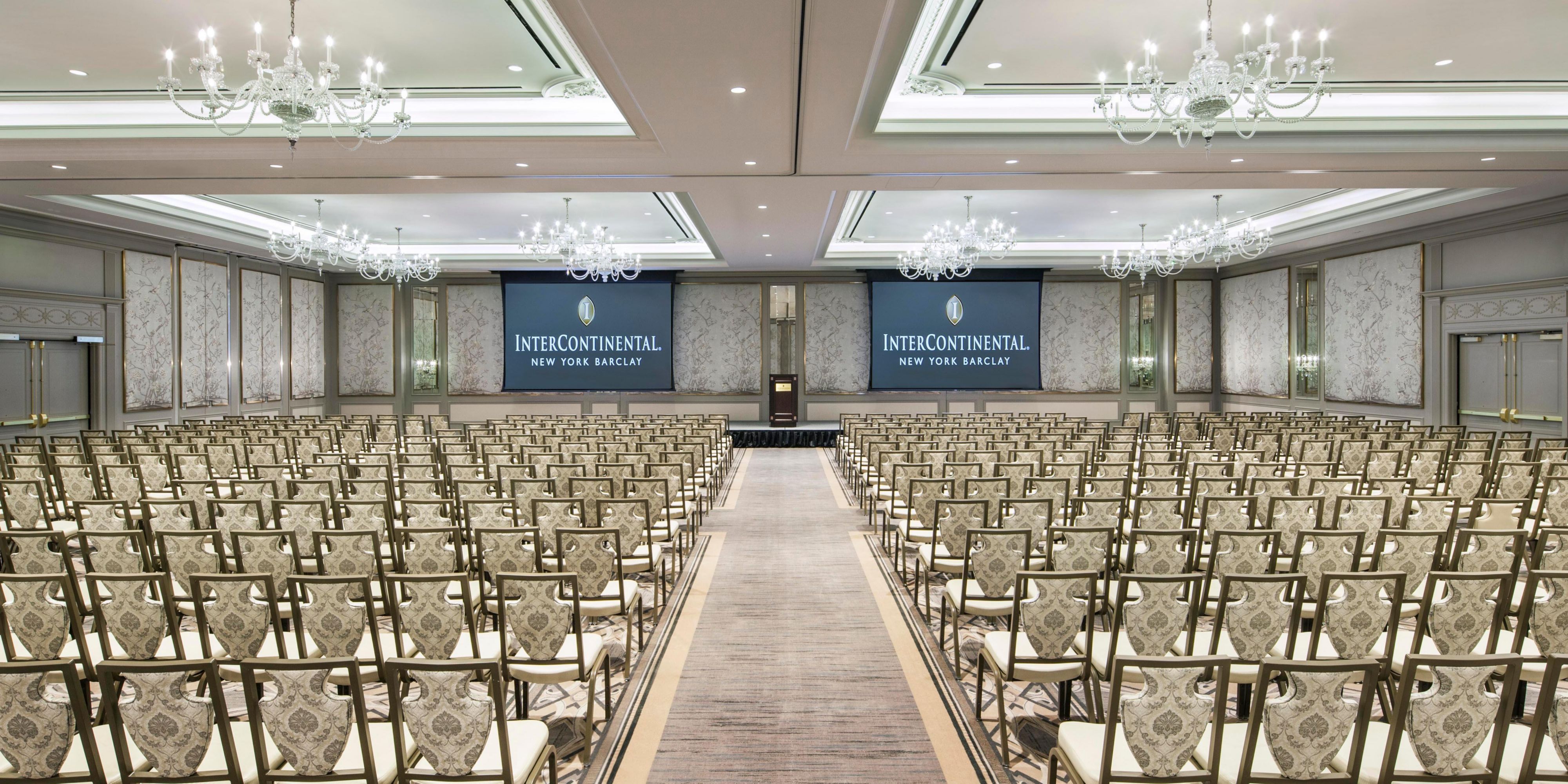 Throughout the hotel, 20,000 square feet of dignified, state-of-the-art space — including two gleaming ballrooms — can be customized for your needs. Our well-trained technology, culinary, and wedding planning teams work closely to ensure a seamless event.