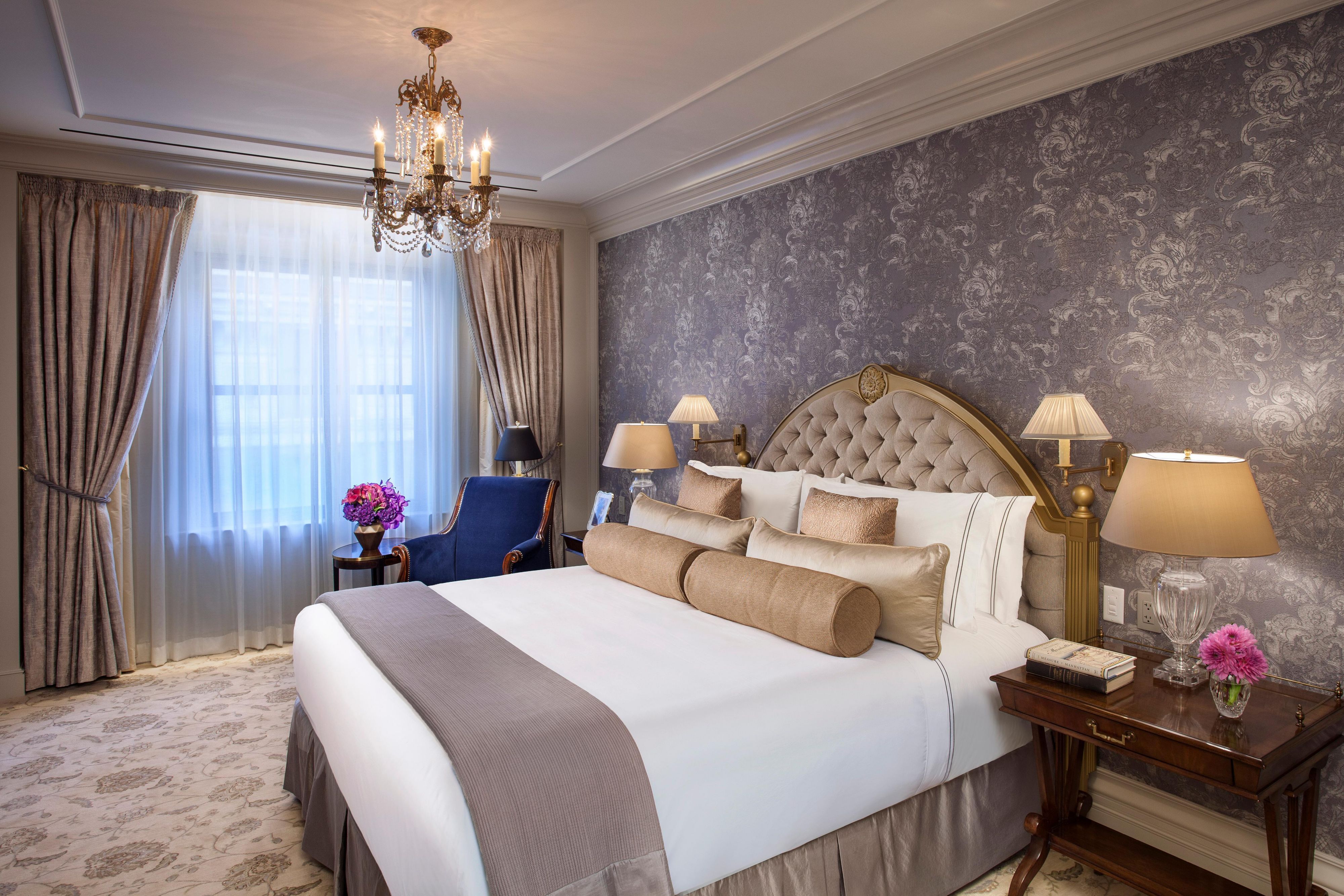InterContinental Barclay guestroom