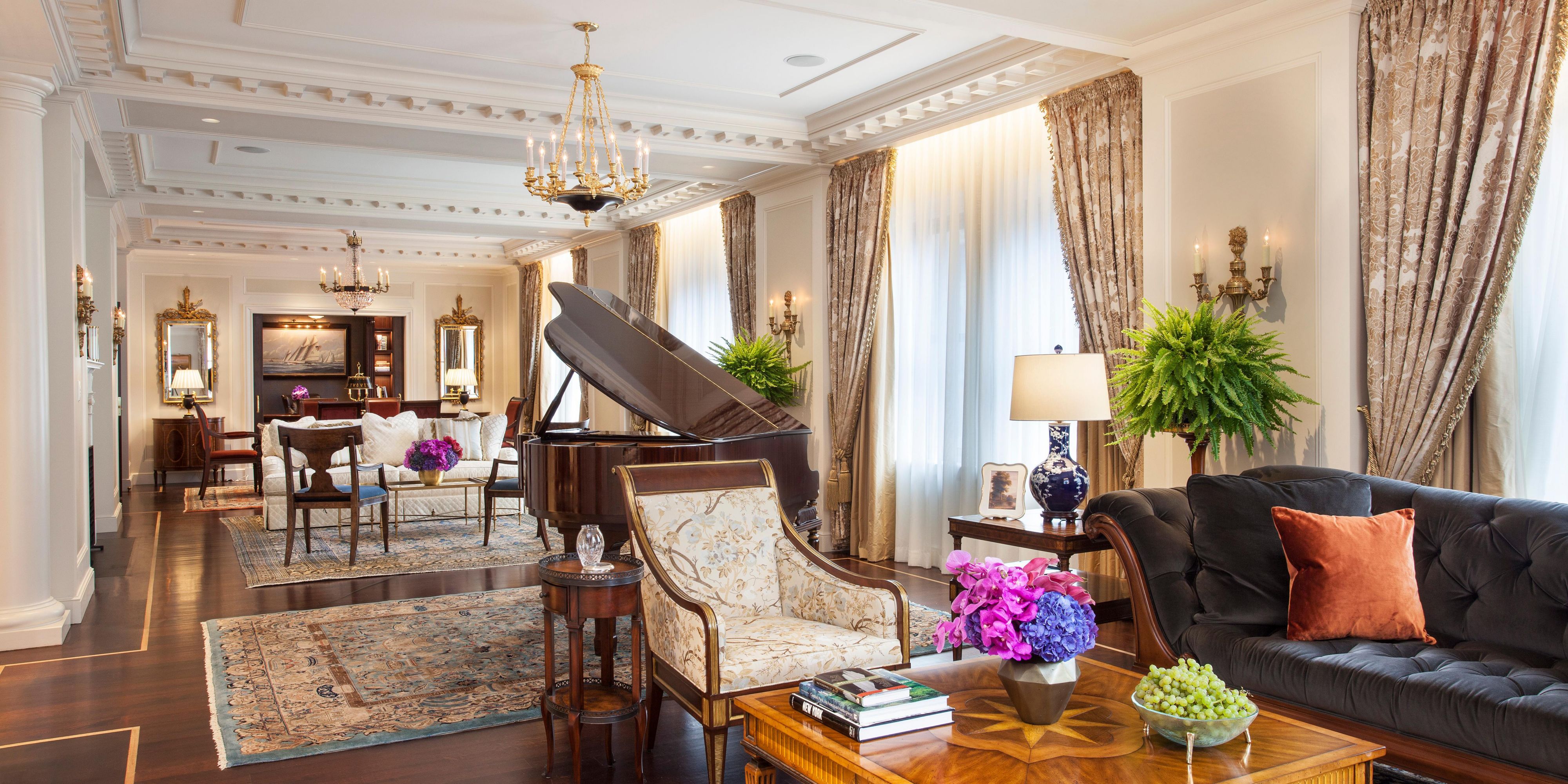 Each residential retreat is unique in its own right – just like you. Individually appointed, best in class, and sure to embrace you in warmth from the moment you arrive – our B Suite Collection by Barclay offers something for everyone. We invite you to meet the family, custom-tailored with you in mind. 