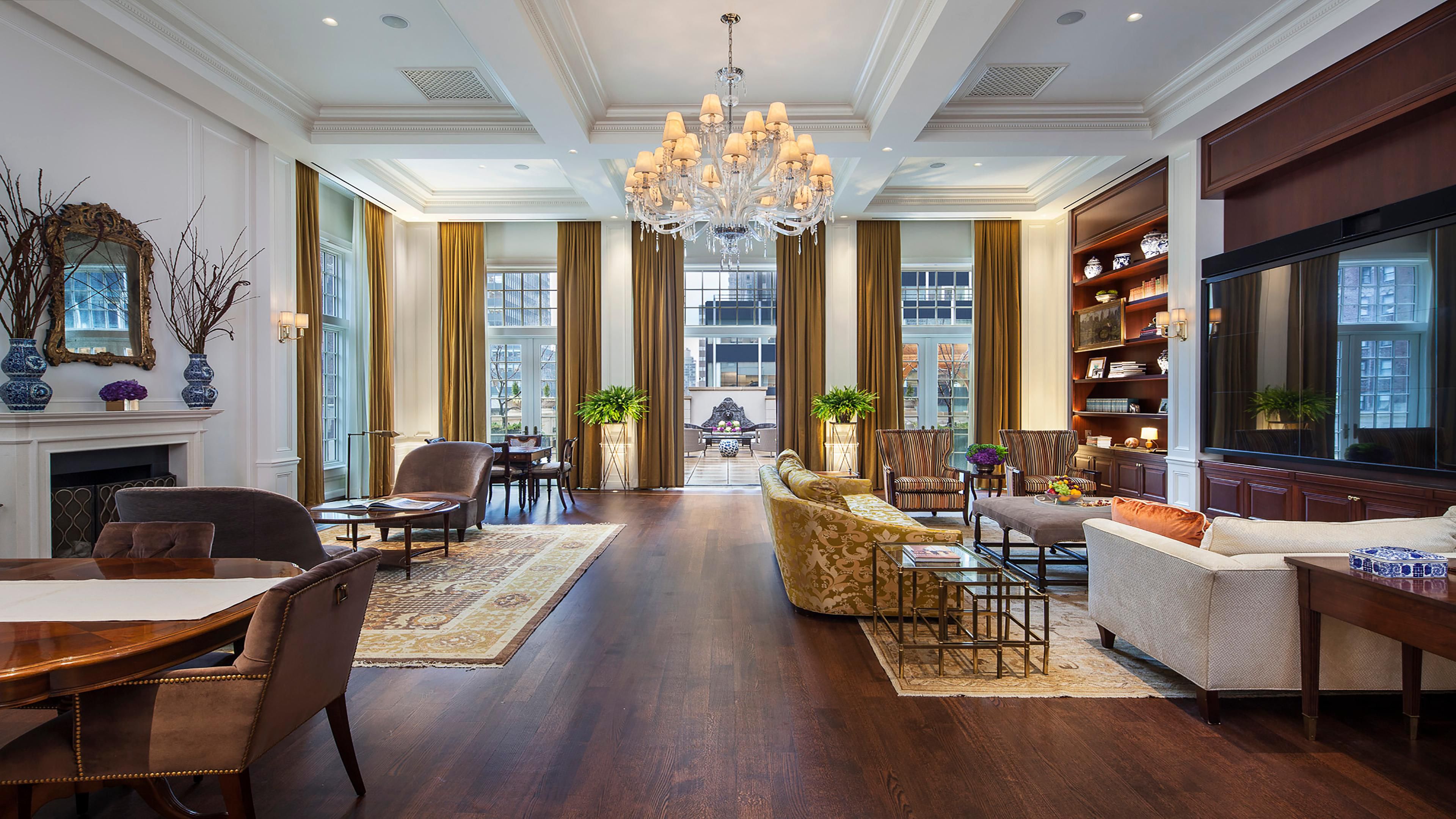 Suite at IC New York Barclay