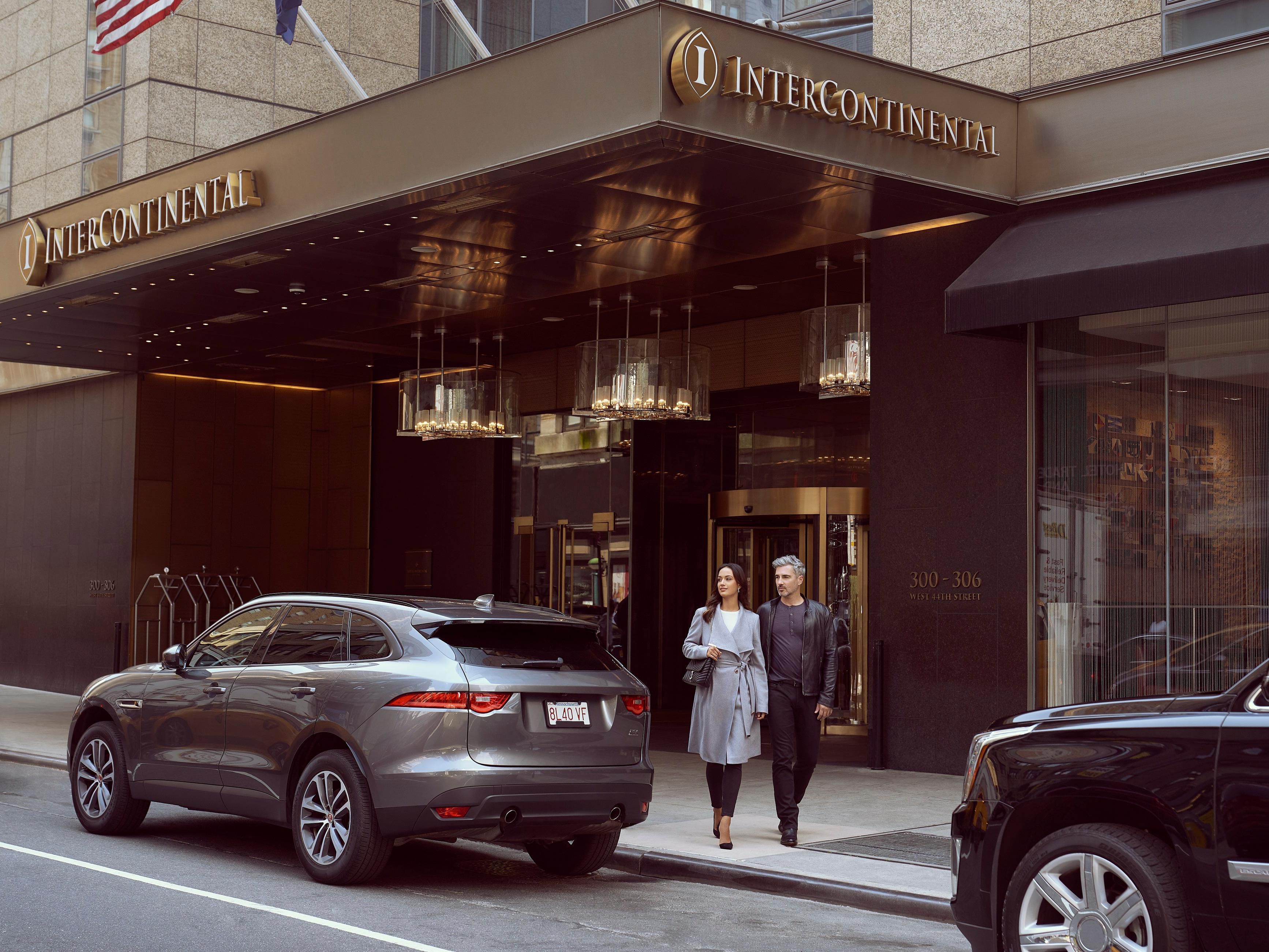 Luxury Hotel In Times Square InterContinental New York Times Square   Intercontinental New York 6192772811 4x3