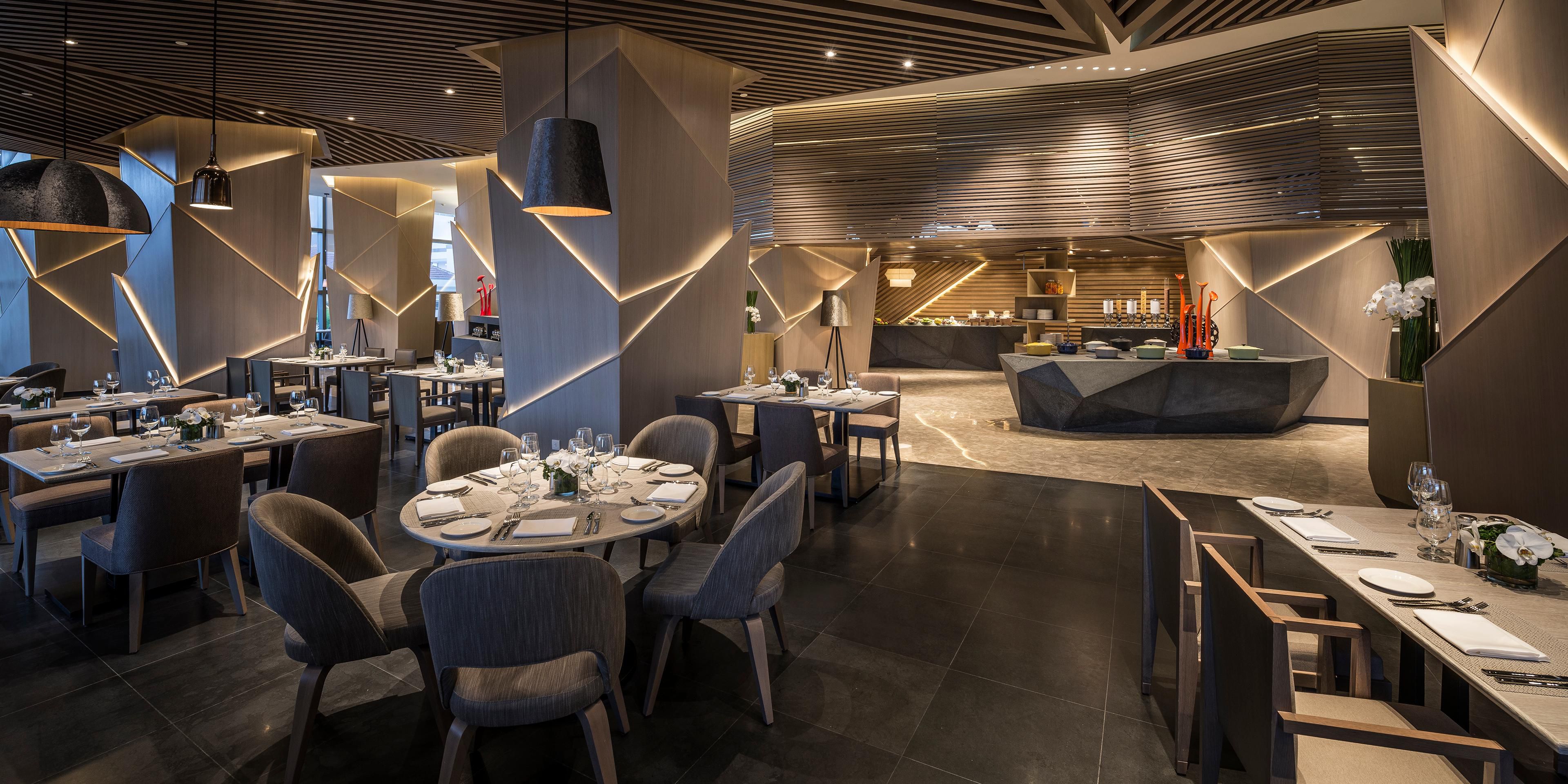 Cookbook is our signature restaurant located adjacent to the Lobby Bar on the first floor. A myriad of cooking stations create a lively, interactive dining experience while you enjoy dish after flavourful dish of exceptional cuisine.