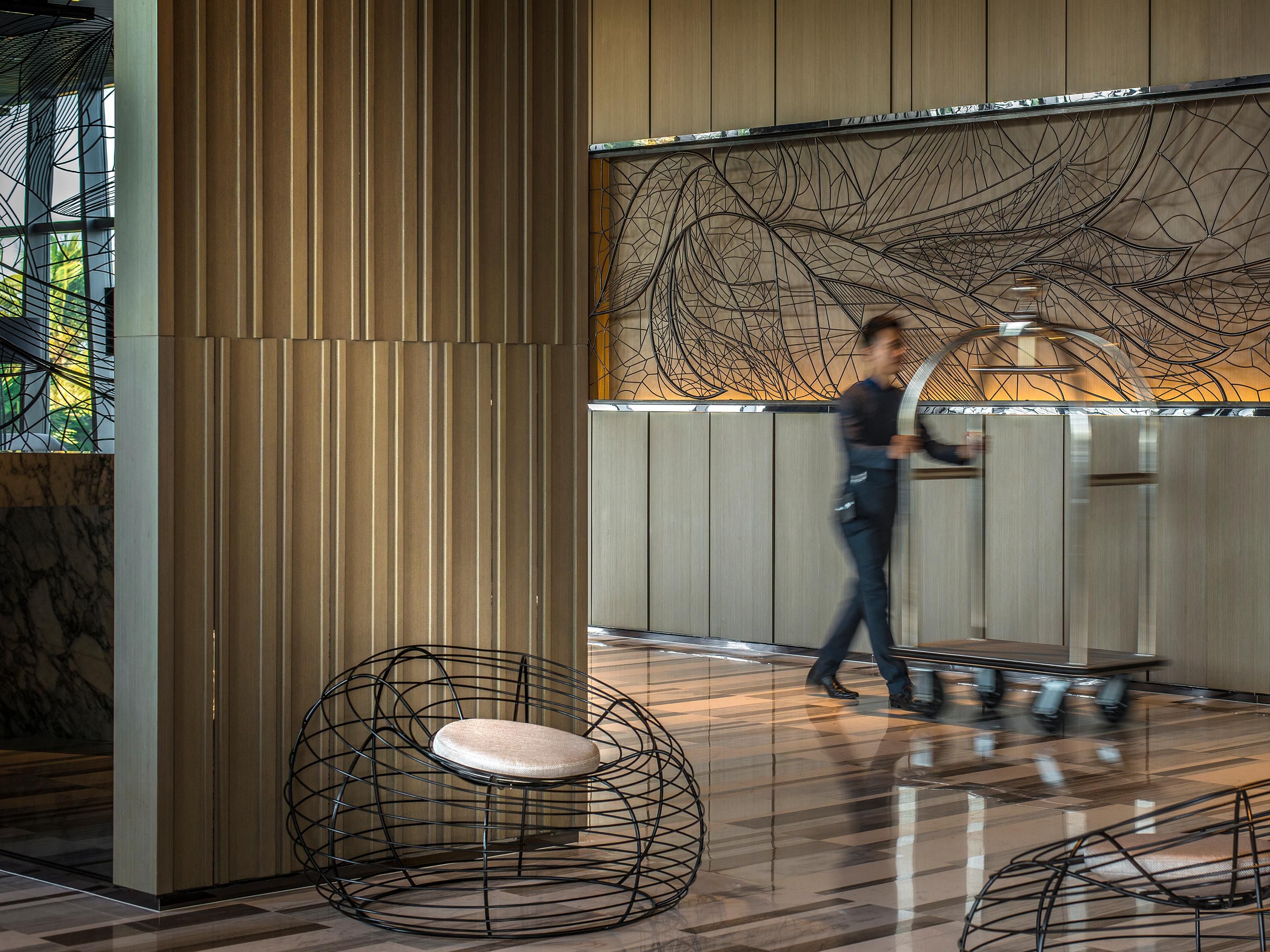 Lobby Detail