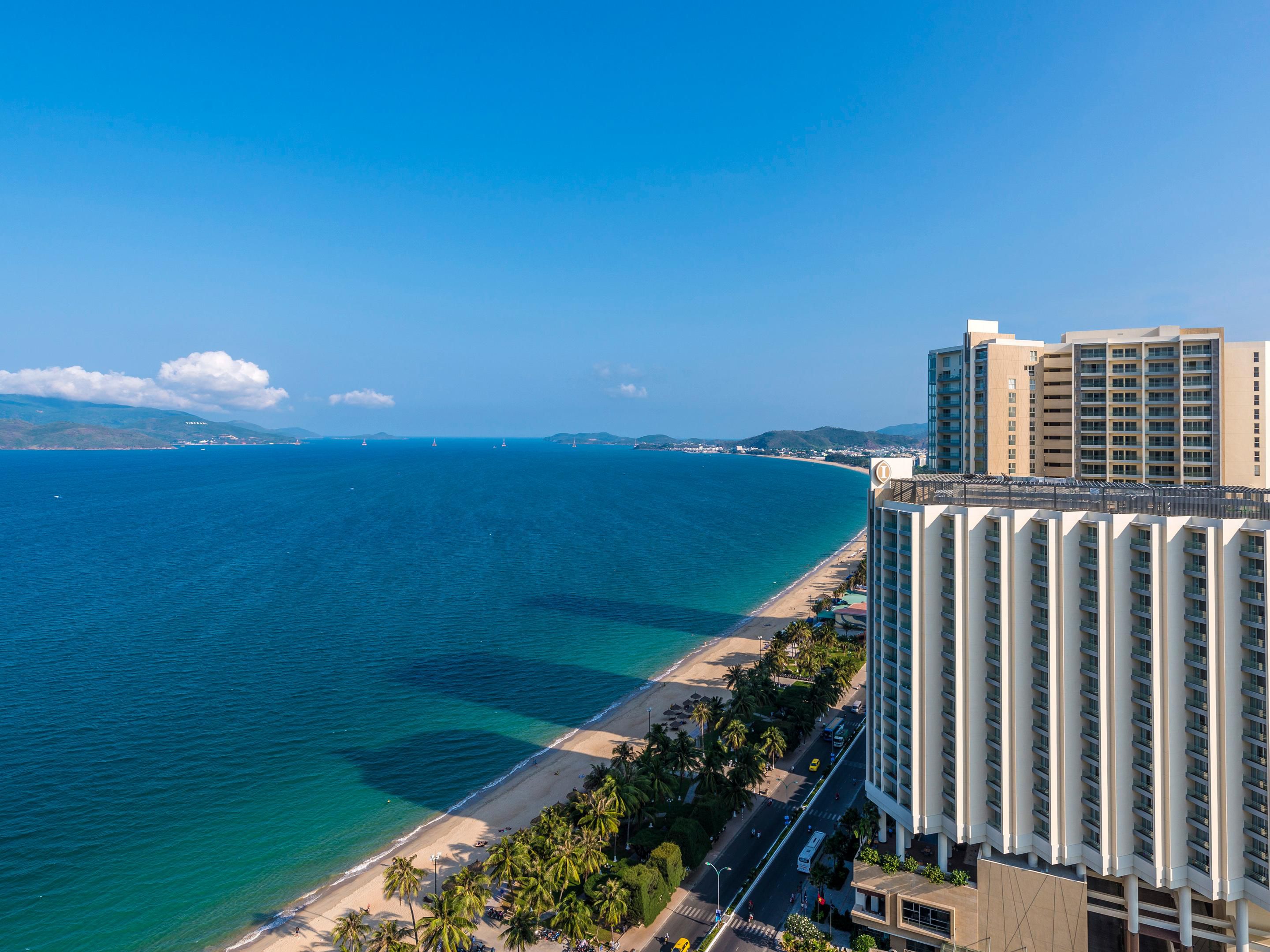  Welcome to InterContinental Nha Trang, located in city center
