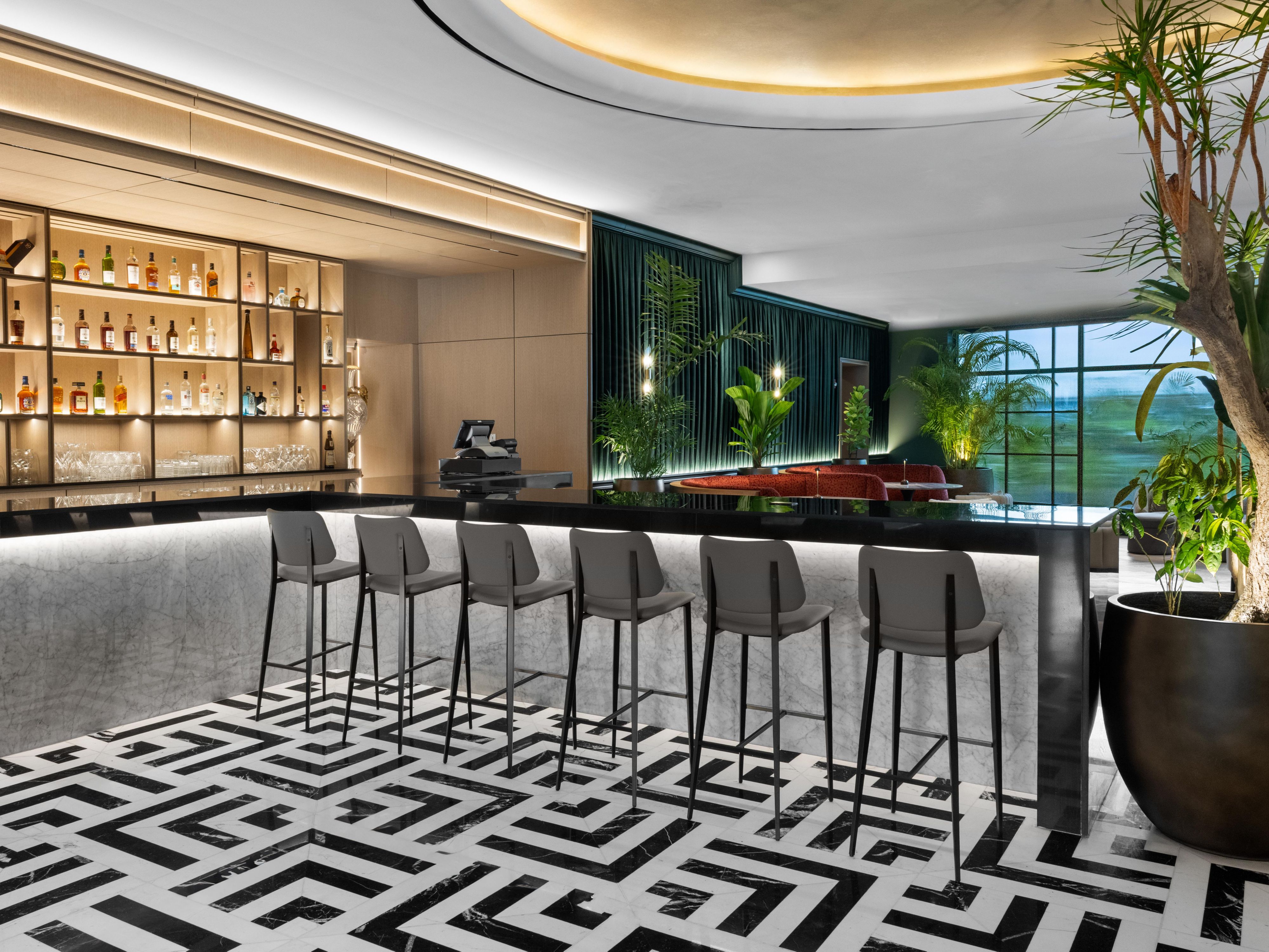 Botanical Lounge