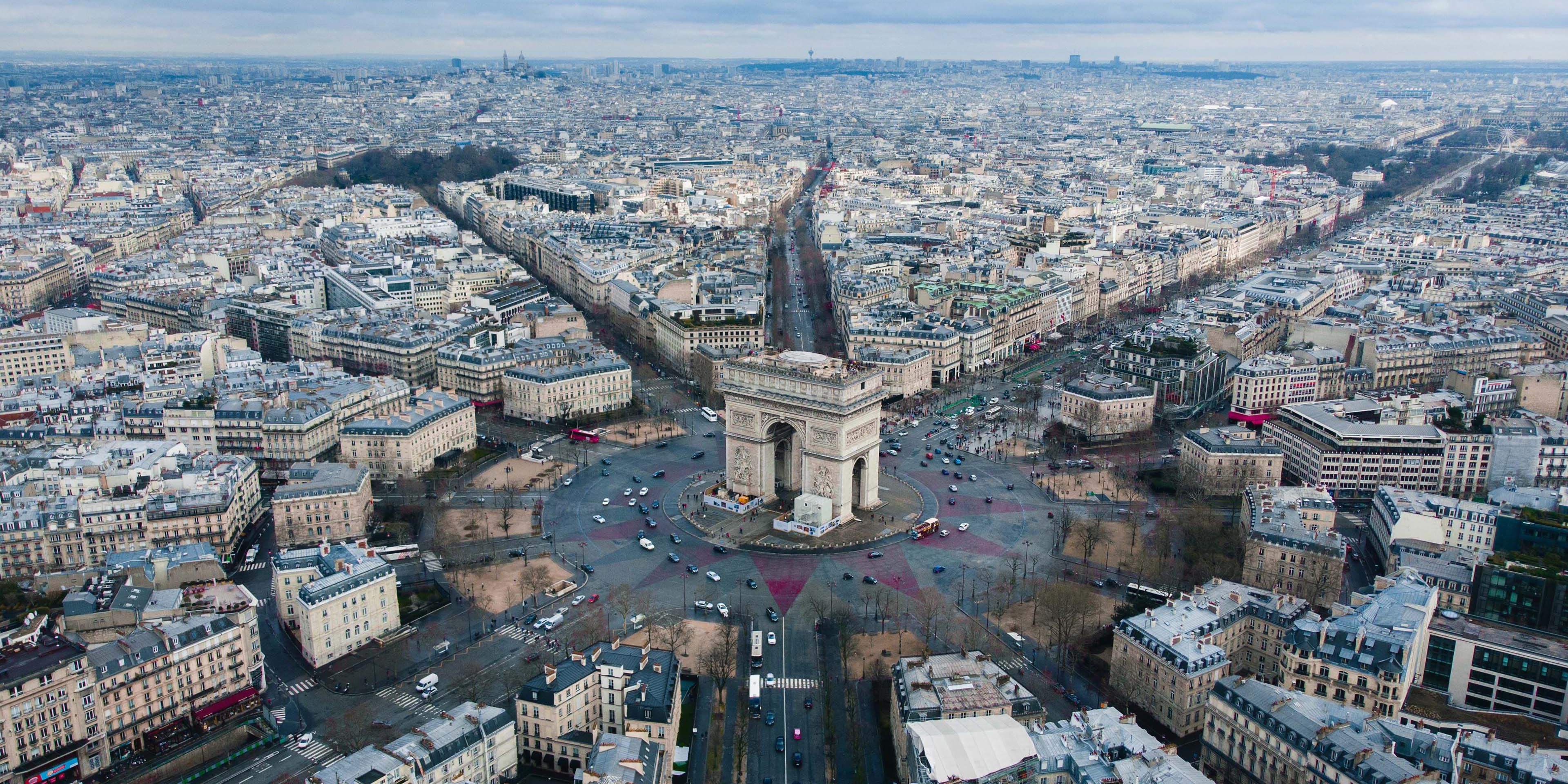 114 Champs-Elysées - Hines