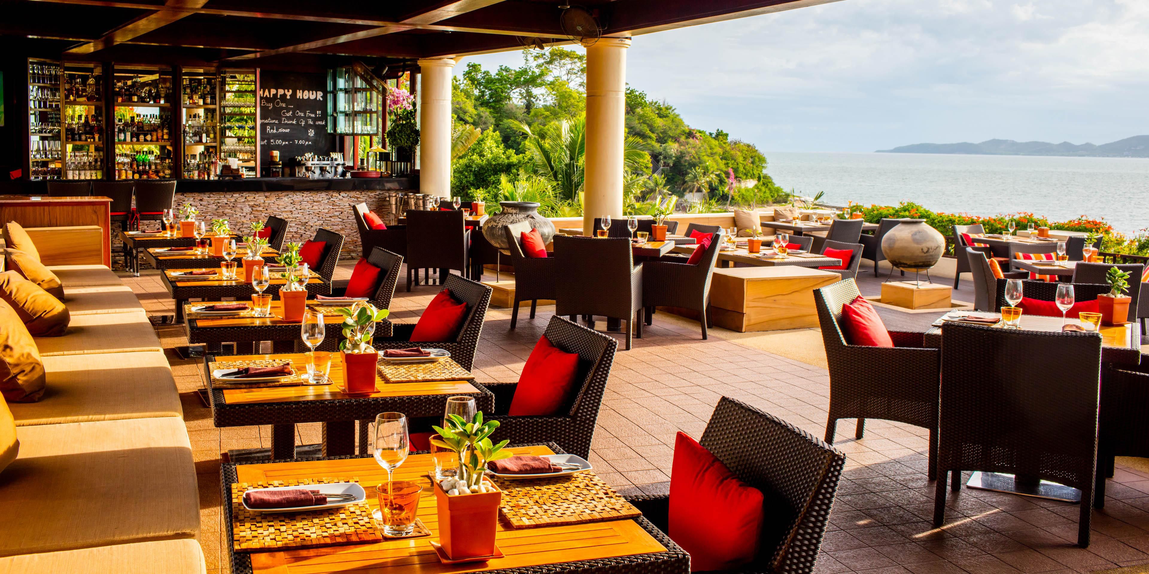 Overlooking the Gulf of Thailand, Infiniti Restaurant offers panoramic sunset views and signature Mediterranean dishes like Seabass Carpaccio with Avocado Purée, Salsa Verde, and Wild Rocket. Complement your meal with locally inspired cocktails, beers, and wines as you enjoy the breathtaking views.