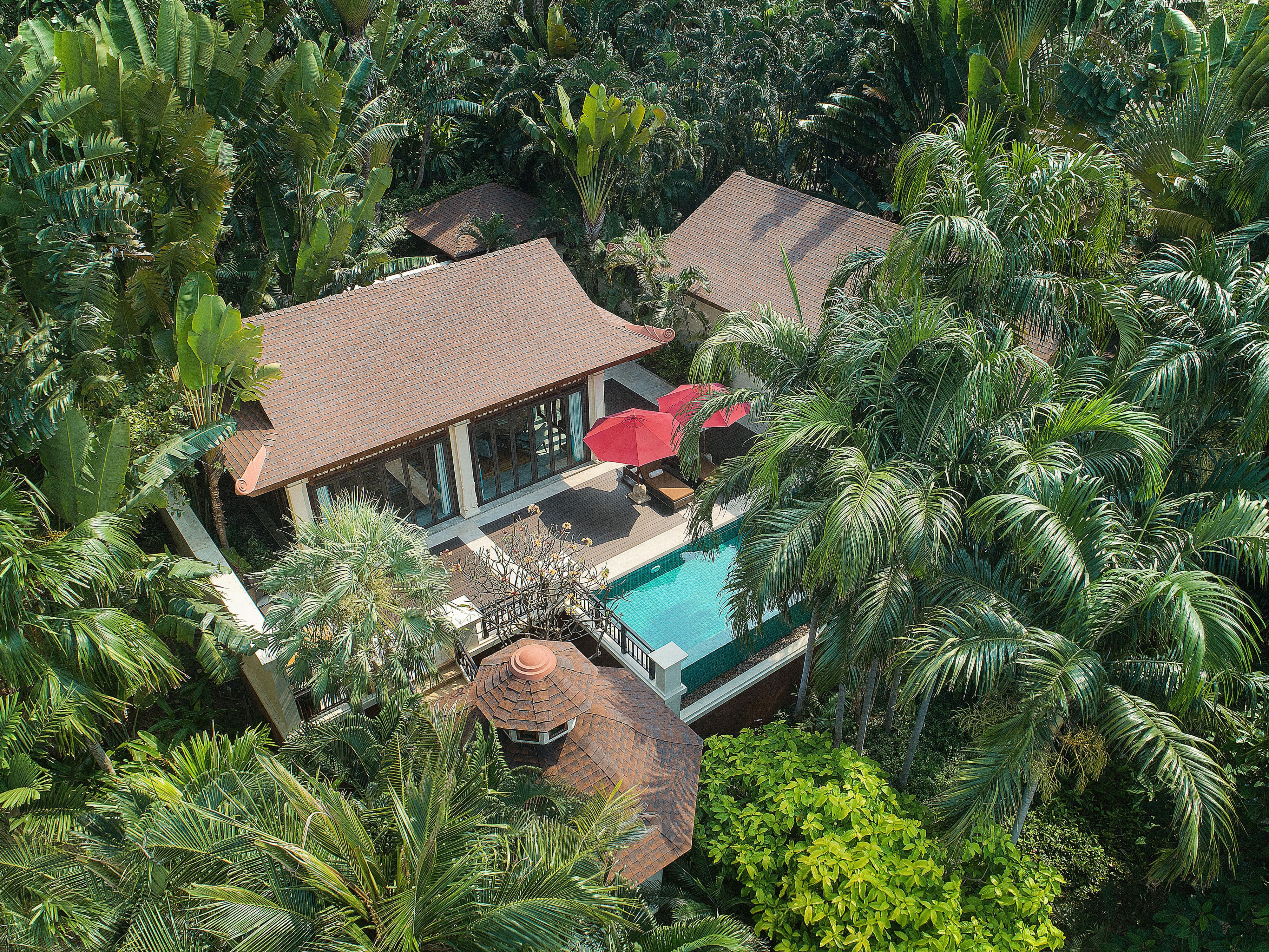 1 King 1 Bedroom Beachfront Pool Villa