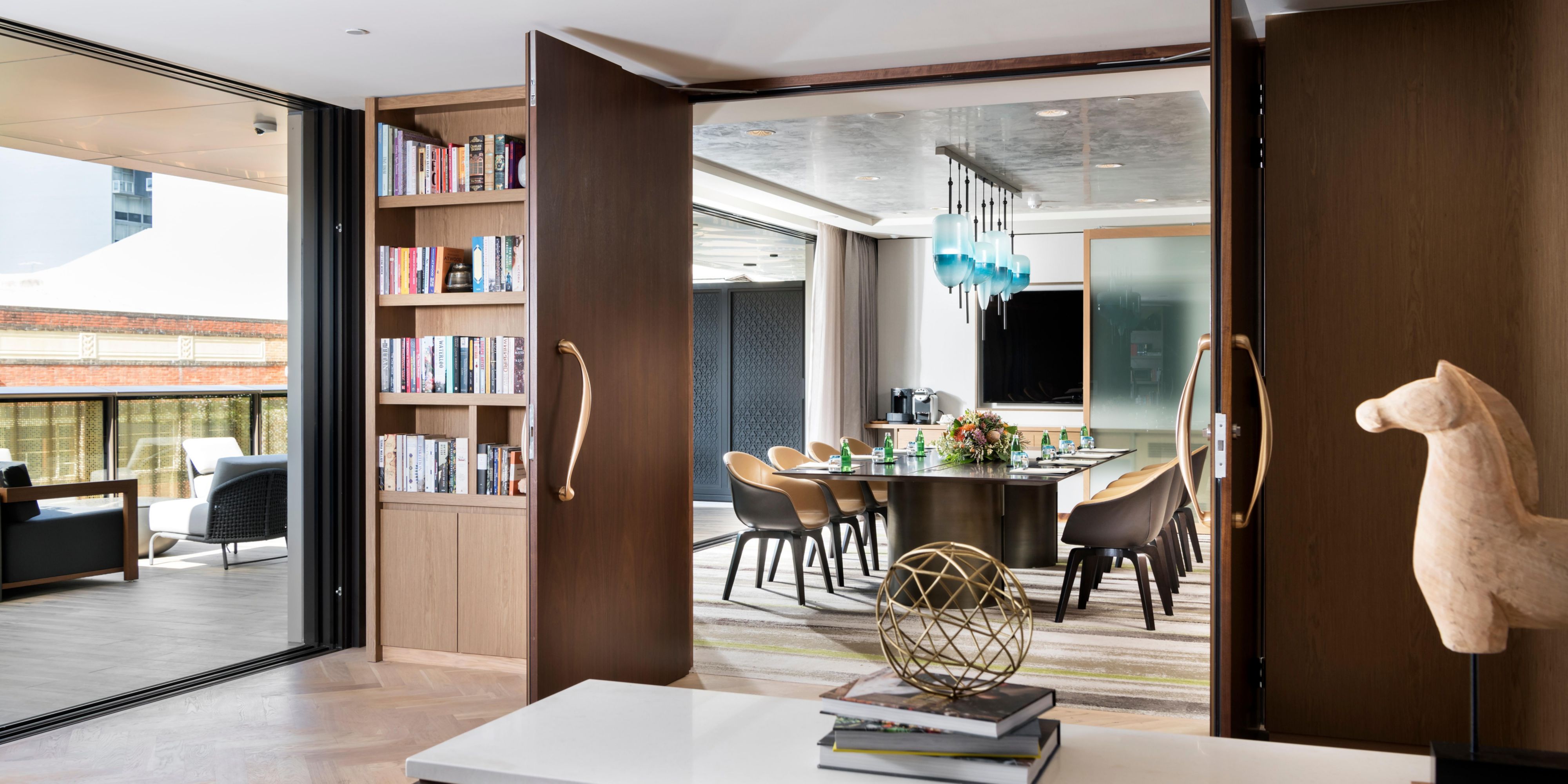 Delivering a fresh take on traditional meeting rooms and conference venues, The Gallery Meetings Suites offer a residential-style ideal for bespoke events, product launches, workshops and team lunches or dinners. With four purpose-built boardrooms bathed in natural light with state-of-the-art technology and comfortable, contemporary furnishings.