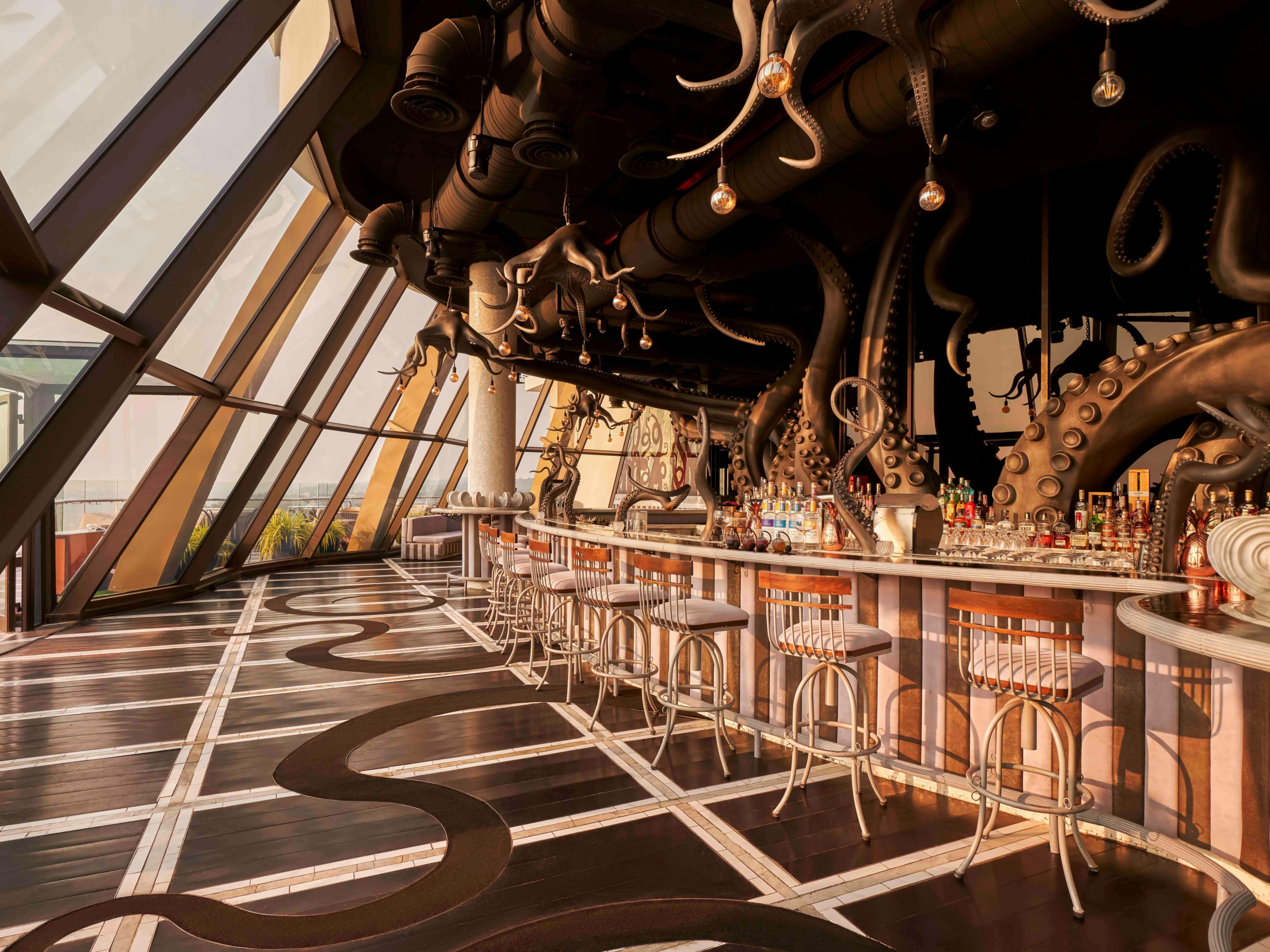 INK 360 Rooftop Bar