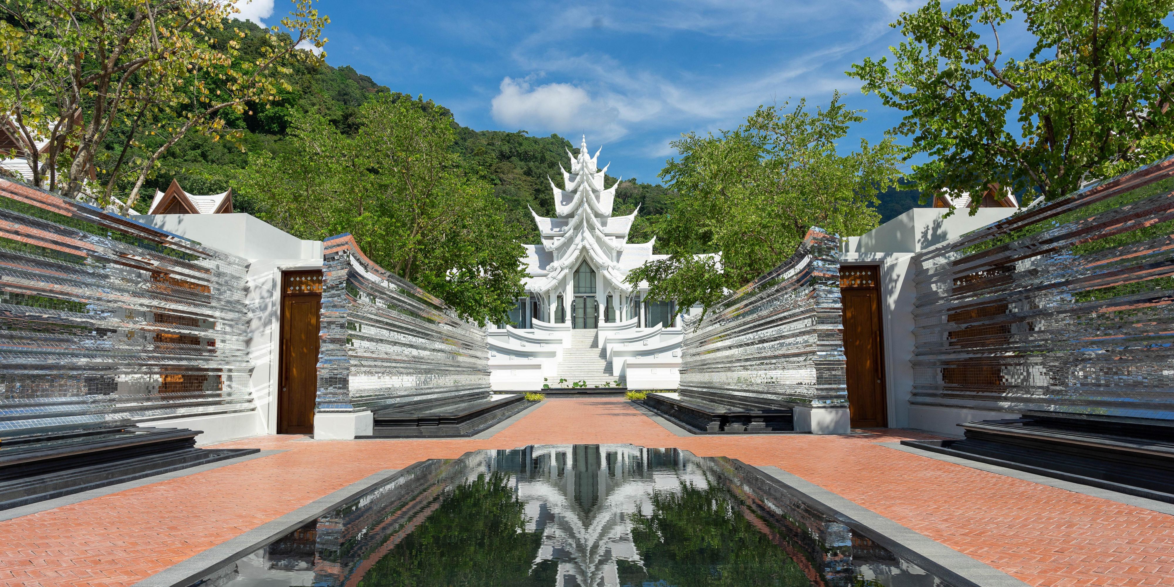 Doors Unlocked Phuket Edition invites guests on an inspiring art journey in celebration of the Thailand Biennale on 1-3 December 2025. Enjoy a private guided tour, a painting masterclass with a local artist, and an evening by the beach at PINE Beach Bar, followed by an art-themed dinner for two at hom, a MICHELIN Guide restaurant.