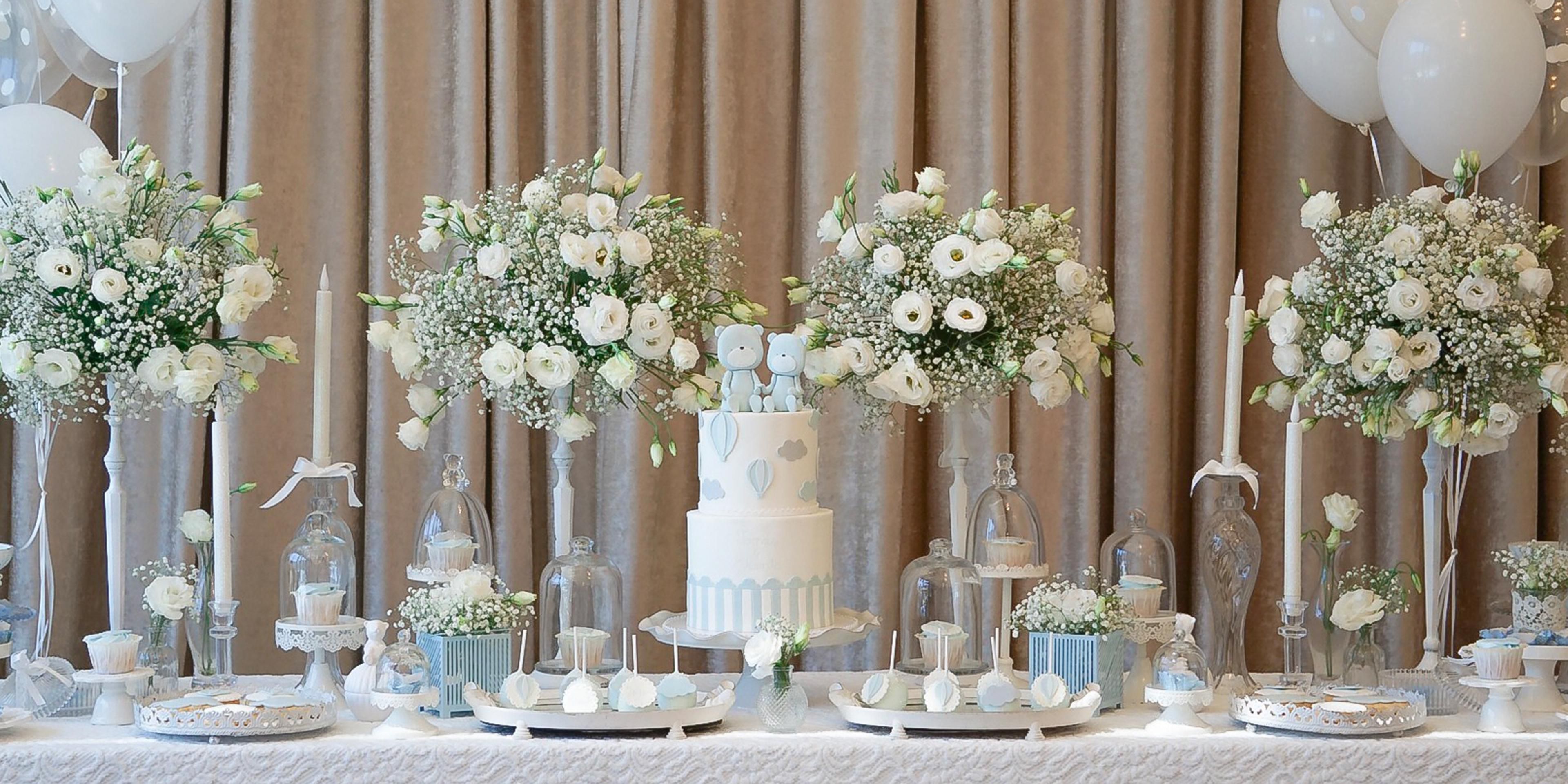 Excited to welcome the newest arrival? With magnificent spaces, exquisite gastronomy and sophisticated decoration, we are ideal for that first big celebration!

Let us help the start of those special moments at InterContinental Porto - Palácio das Cardosas.

Contact our sales department:icporto.groups@ihg.com