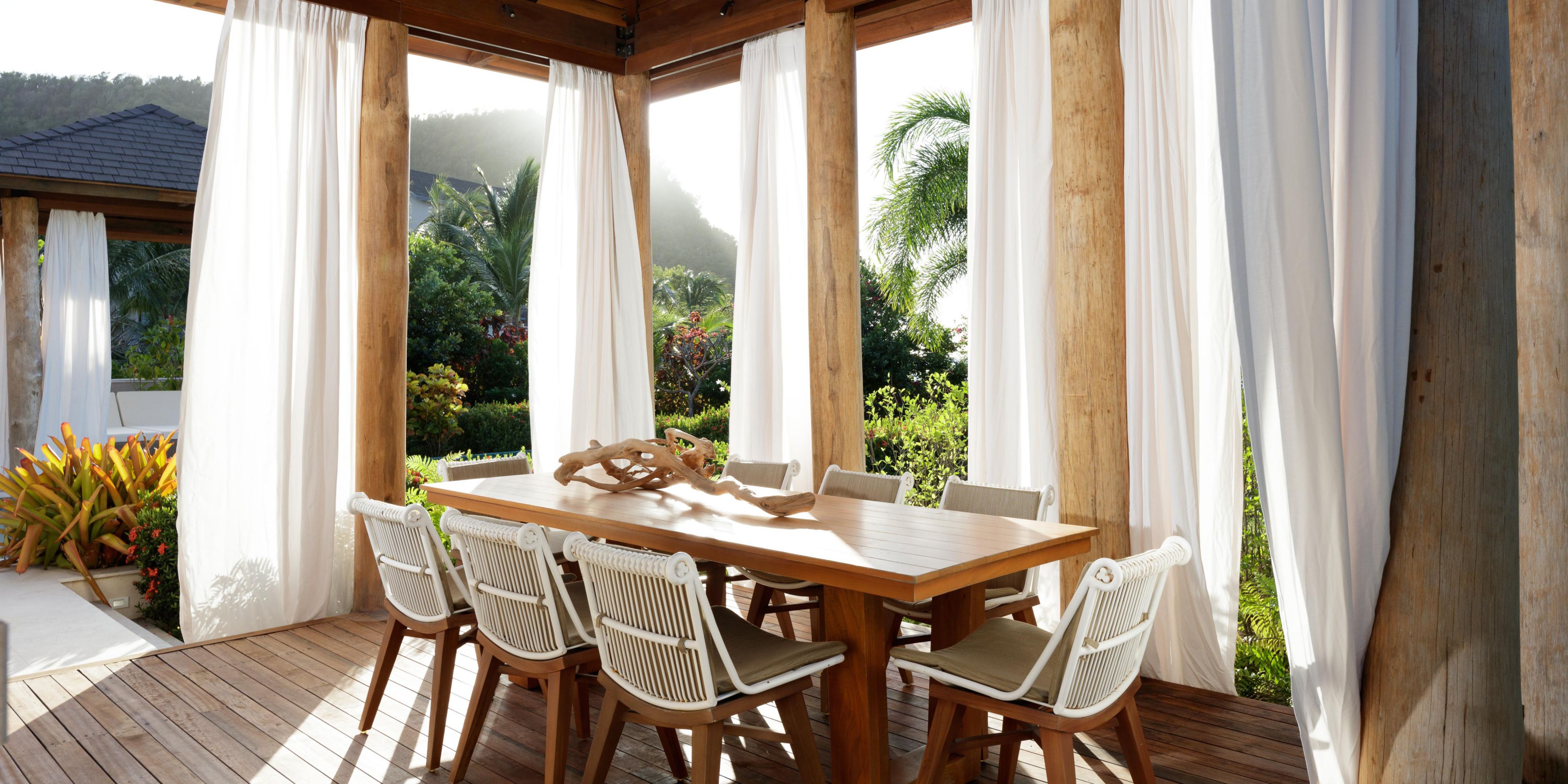 Kalinago Villa Outdoor Dinning