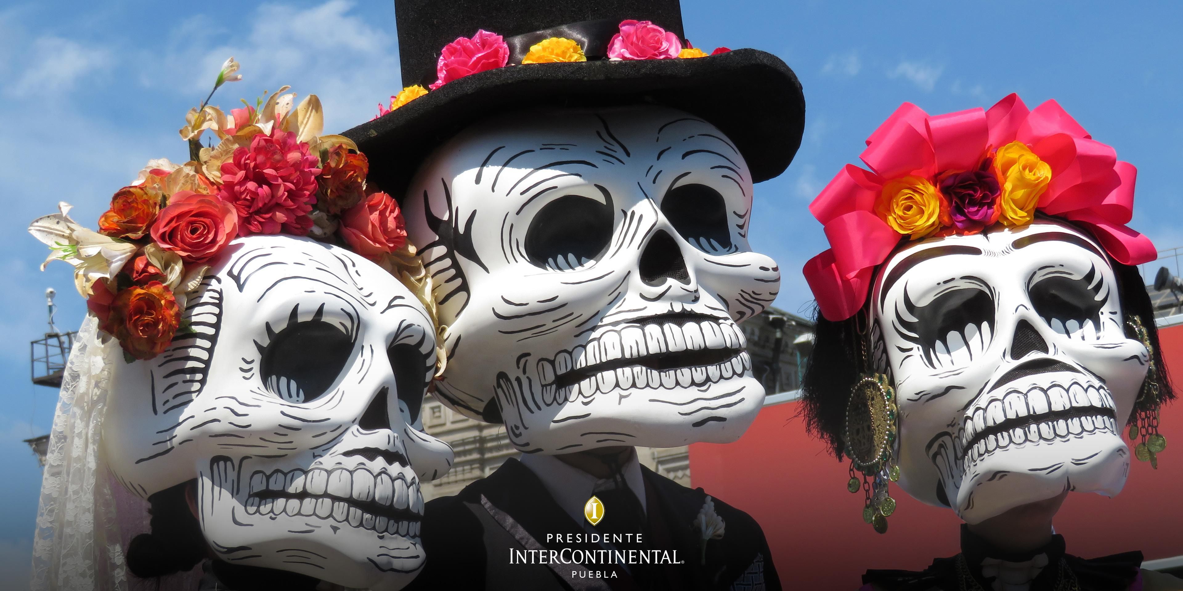 Looking for the best time to visit Puebla? Explore colorful altars, traditional offerings, and local celebrations during Day of the Dead. Stay at Presidente InterContinental Puebla and enjoy up to 20% off, breakfast for 2 adults and 2 kids, plus a Premium room upgrade. Call +52-55-94356188 and mention IXUXY.